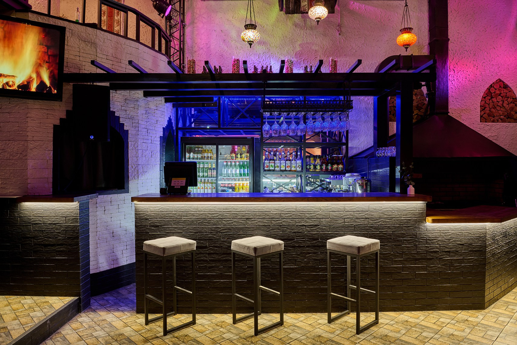 БАРЕВ Ресторан. Фотограф для дизайнеров, застройщиков и бизнеса — интерьеры и архитектура — Роман Свободный в Москве и по России