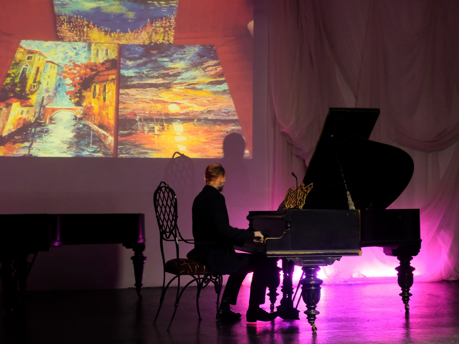 Выставки в Доме Шрёдера. Дом Шрёдера