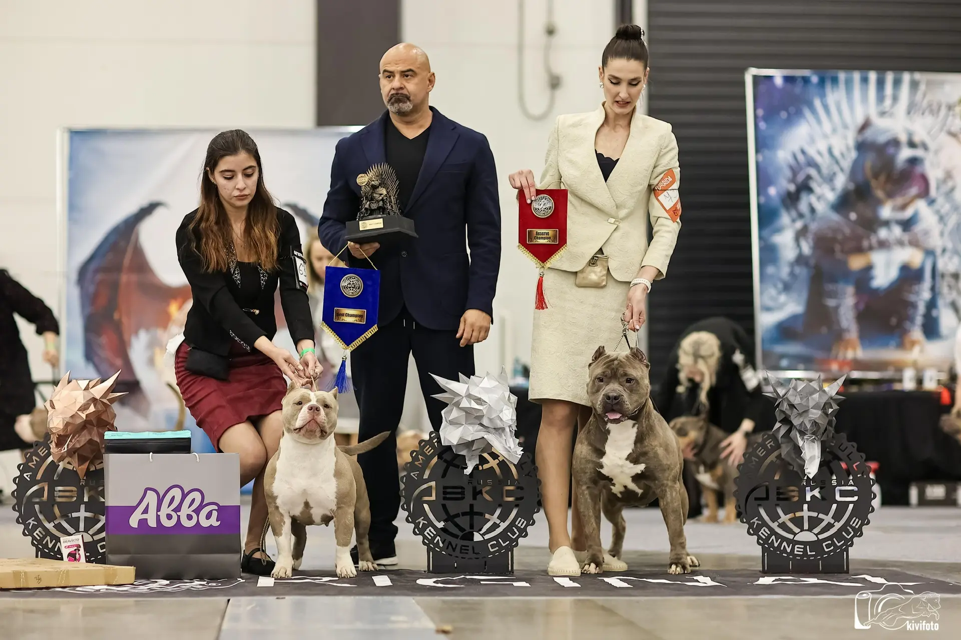 Участие в выставках. Американские булли XL в г. Калининград. Питомник Great Bully UNIVERSE