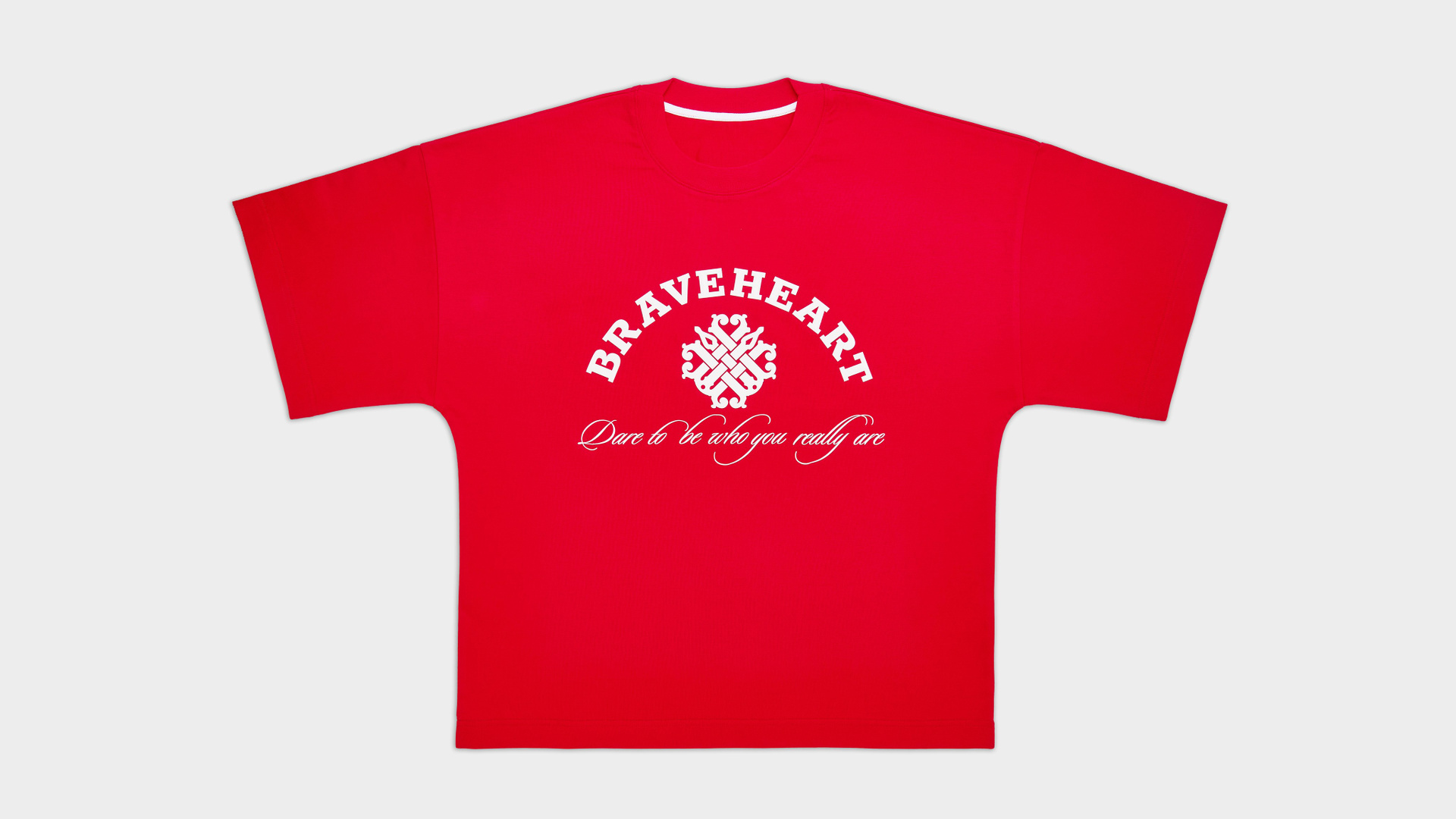 Видеосъемка одежды и нижнего белья. Предметный фотограф и видеограф в Москве Марина Гладик