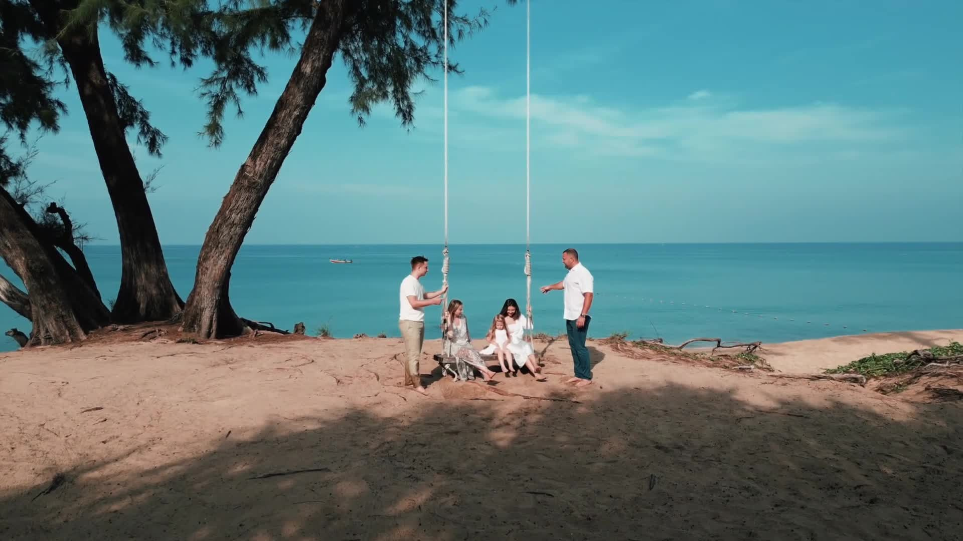 Video. Professional Wedding Photography, Portraits, and Studio Photoshoots in Phuket