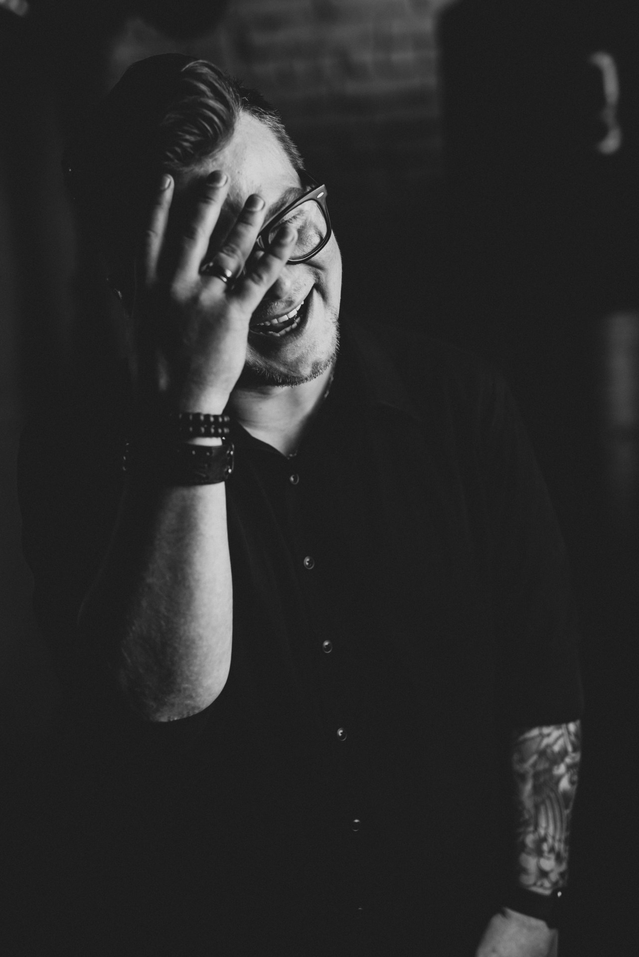 CONTACT. Tuman Film | Видеосъемка в Сочи и Дубае | Андрей Калитухо