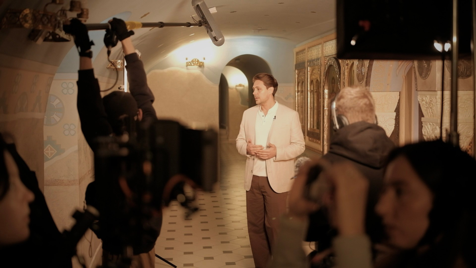 МИЛОШ БИКОВИЧ. VS PRODUCTION СПБ