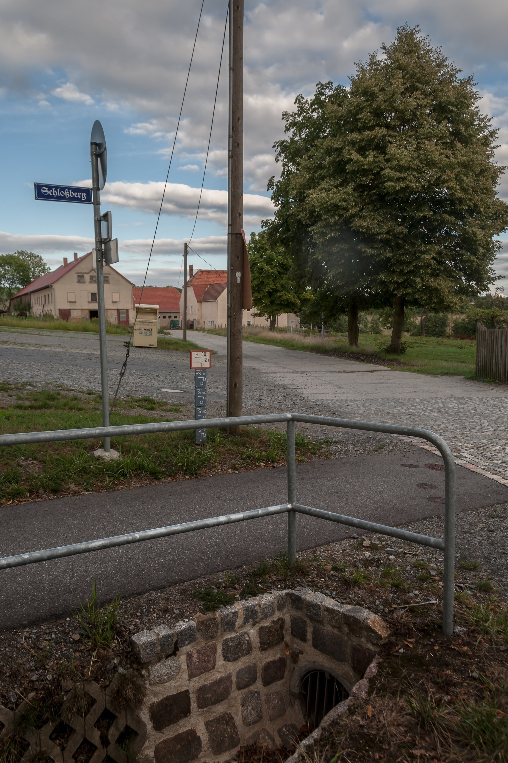 Germany. Künstler Verstecktoff