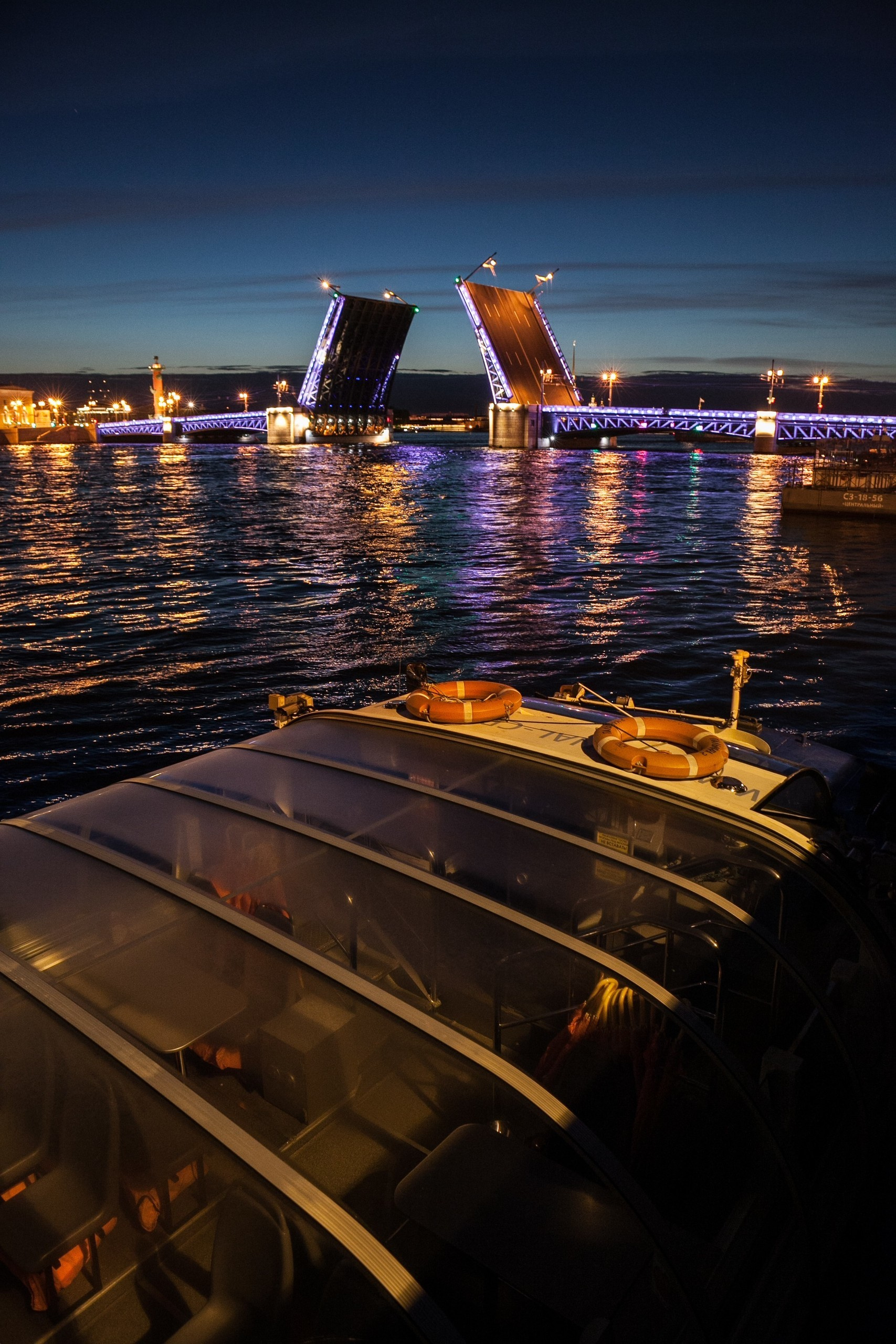 Saint-Petersburg. Künstler Verstecktoff