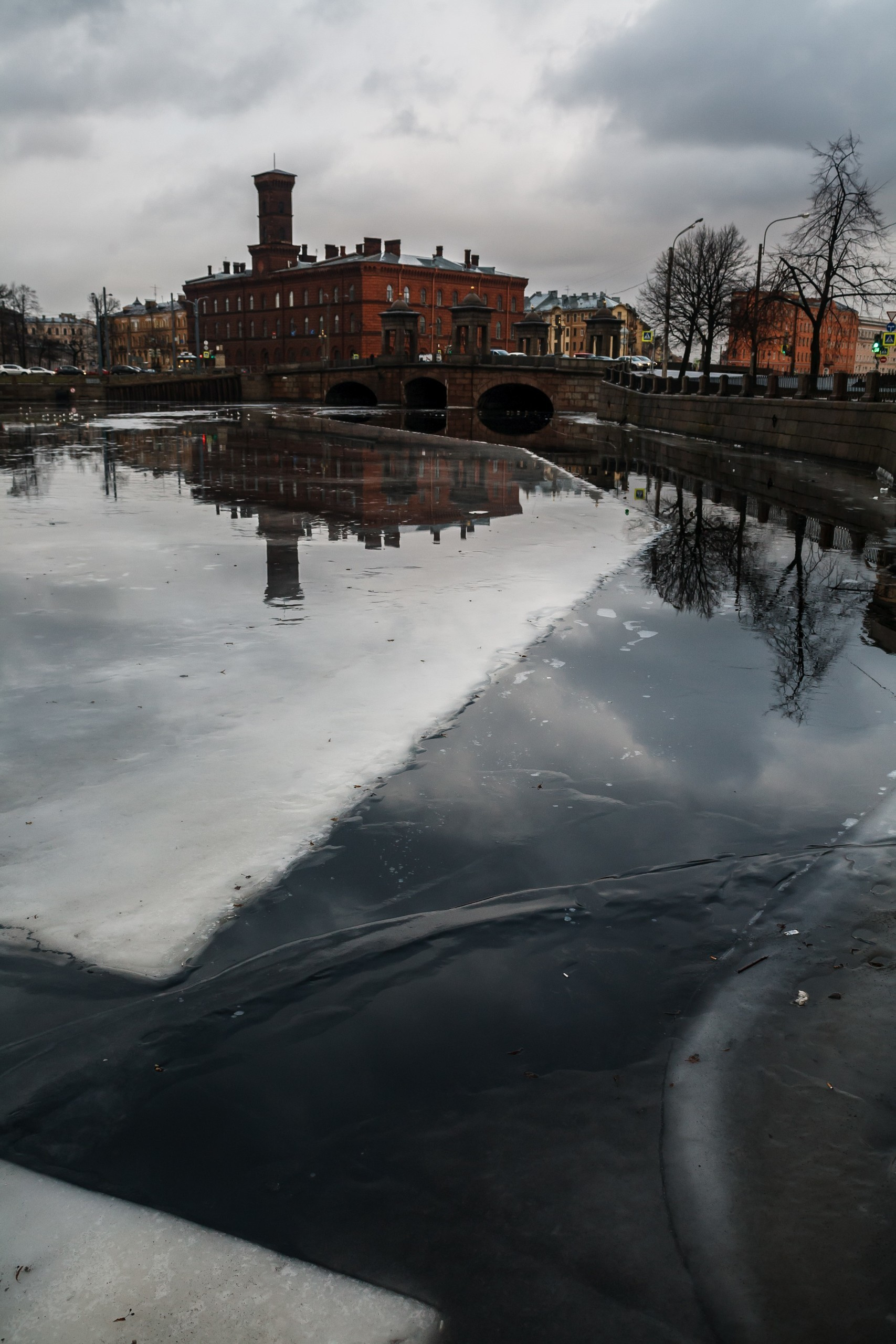 Saint-Petersburg. Künstler Verstecktoff