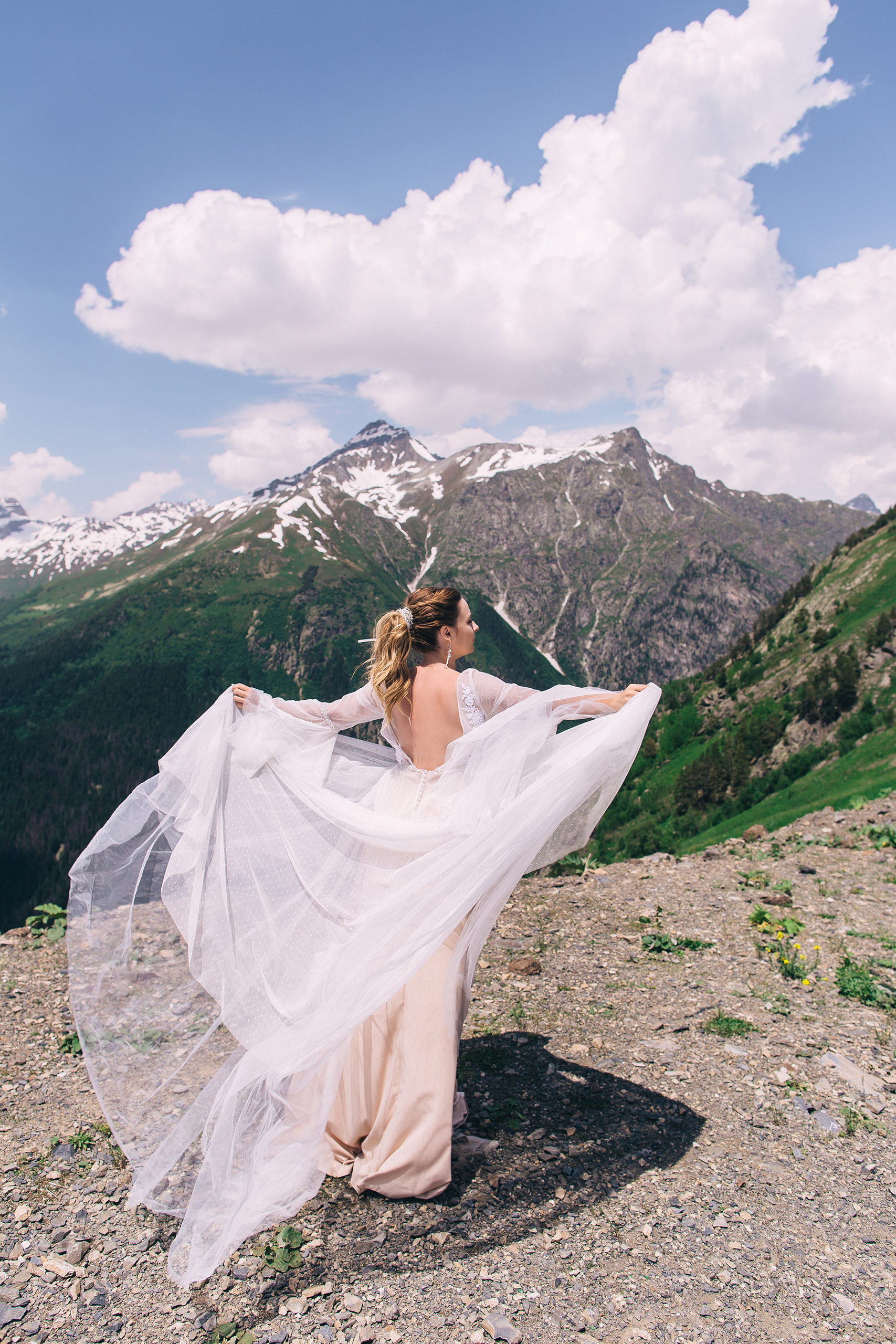 Алина и Сергей. Домбай. Свадебный фотограф и видеограф Когай Дмитрий и Юлия