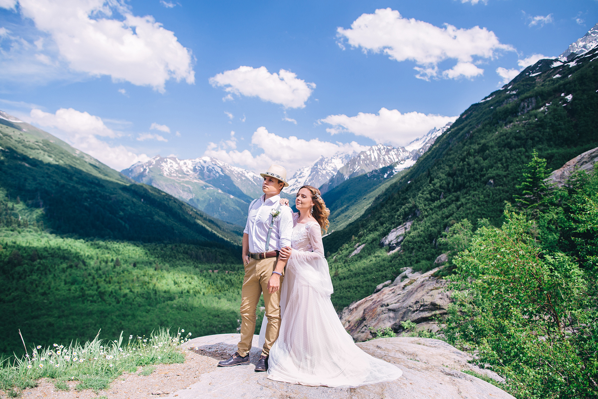 Алина и Сергей. Домбай. Свадебный фотограф и видеограф Когай Дмитрий и Юлия