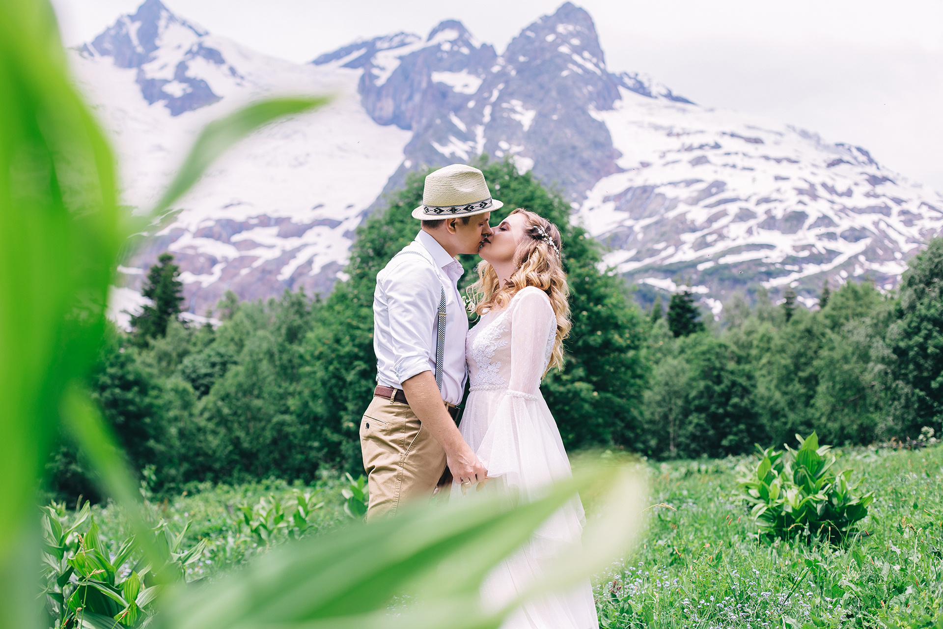 Алина и Сергей. Домбай. Свадебный фотограф и видеограф Когай Дмитрий и Юлия