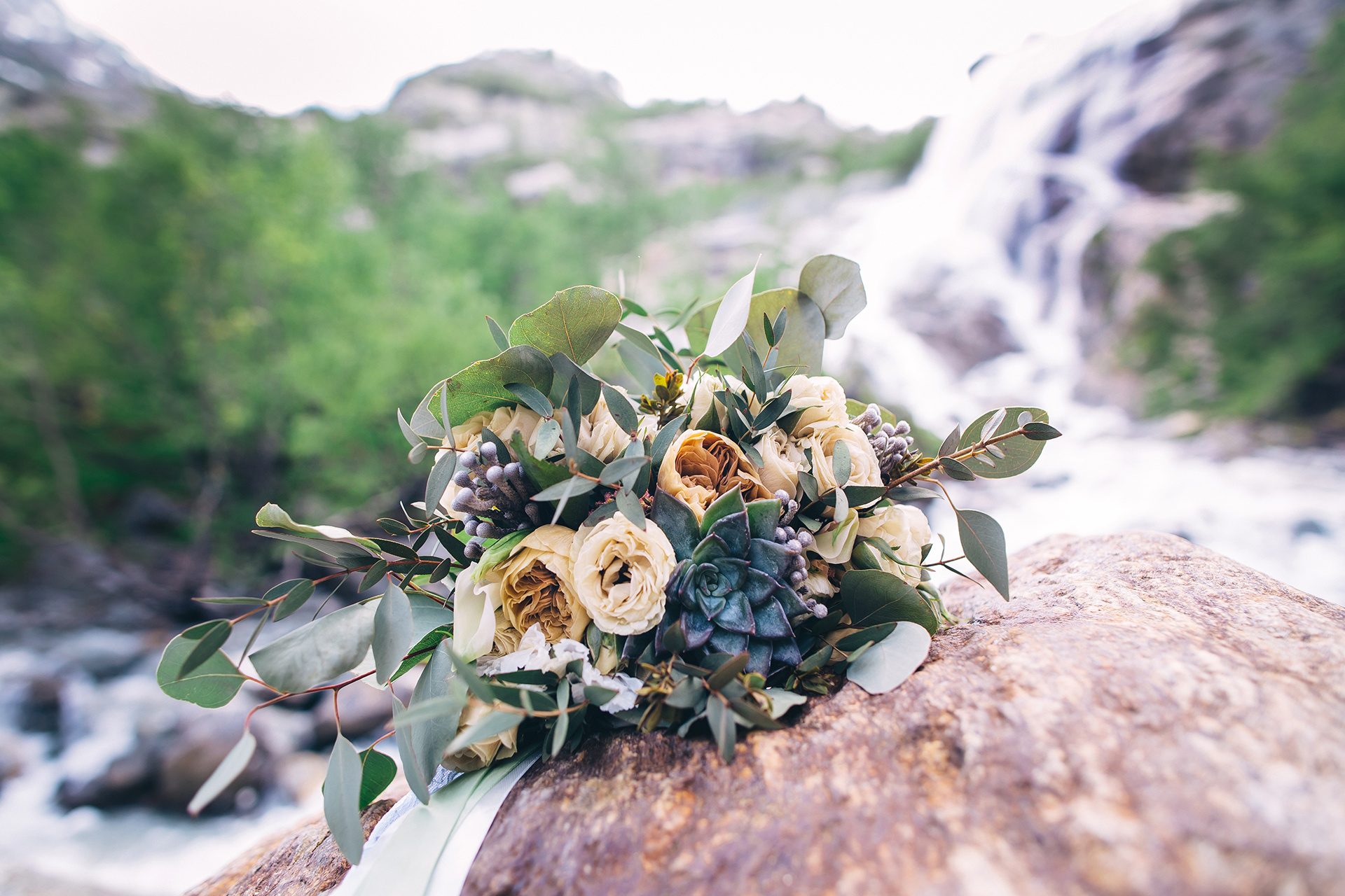Алина и Сергей. Домбай. Свадебный фотограф и видеограф Когай Дмитрий и Юлия