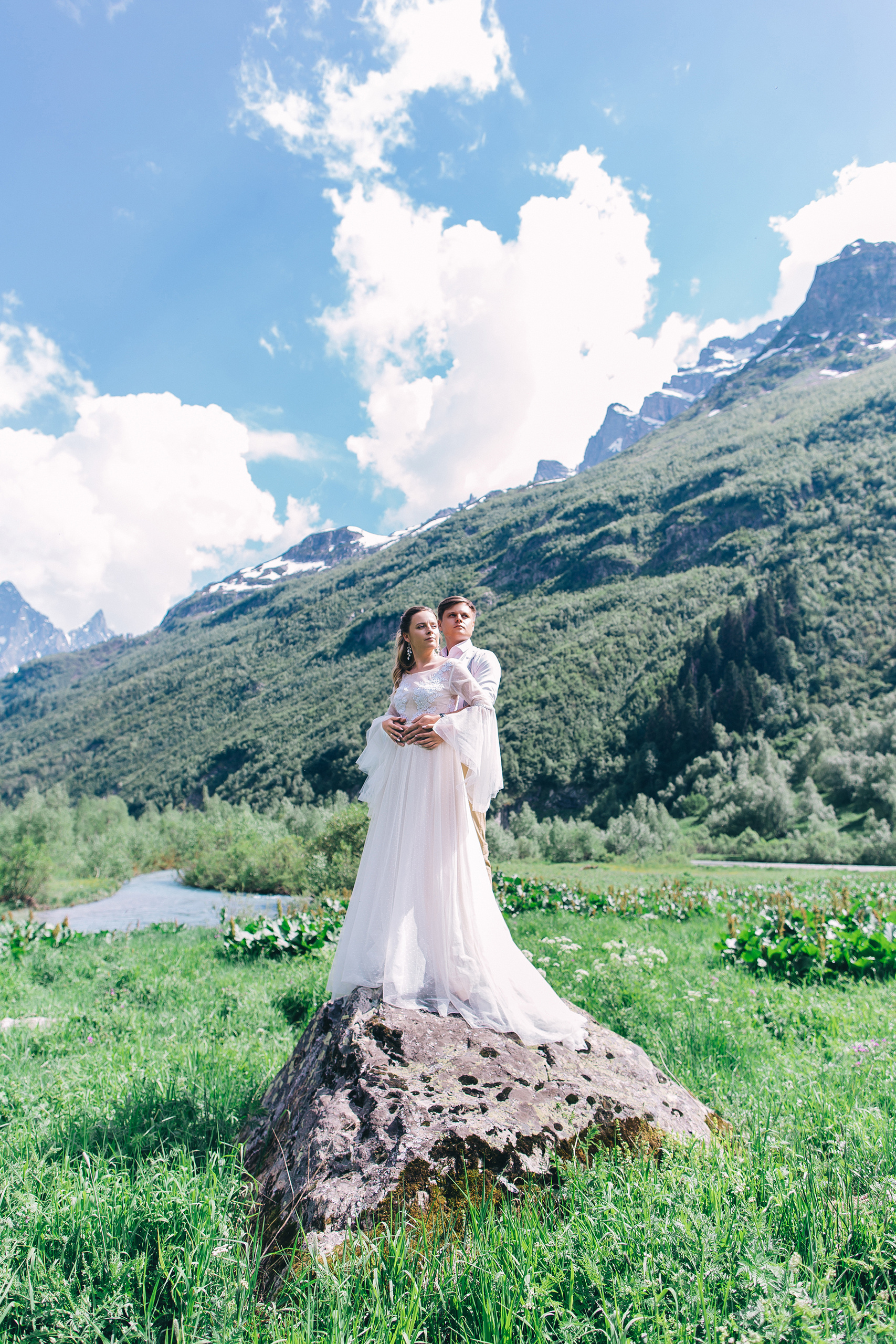 Алина и Сергей. Домбай. Свадебный фотограф и видеограф Когай Дмитрий и Юлия