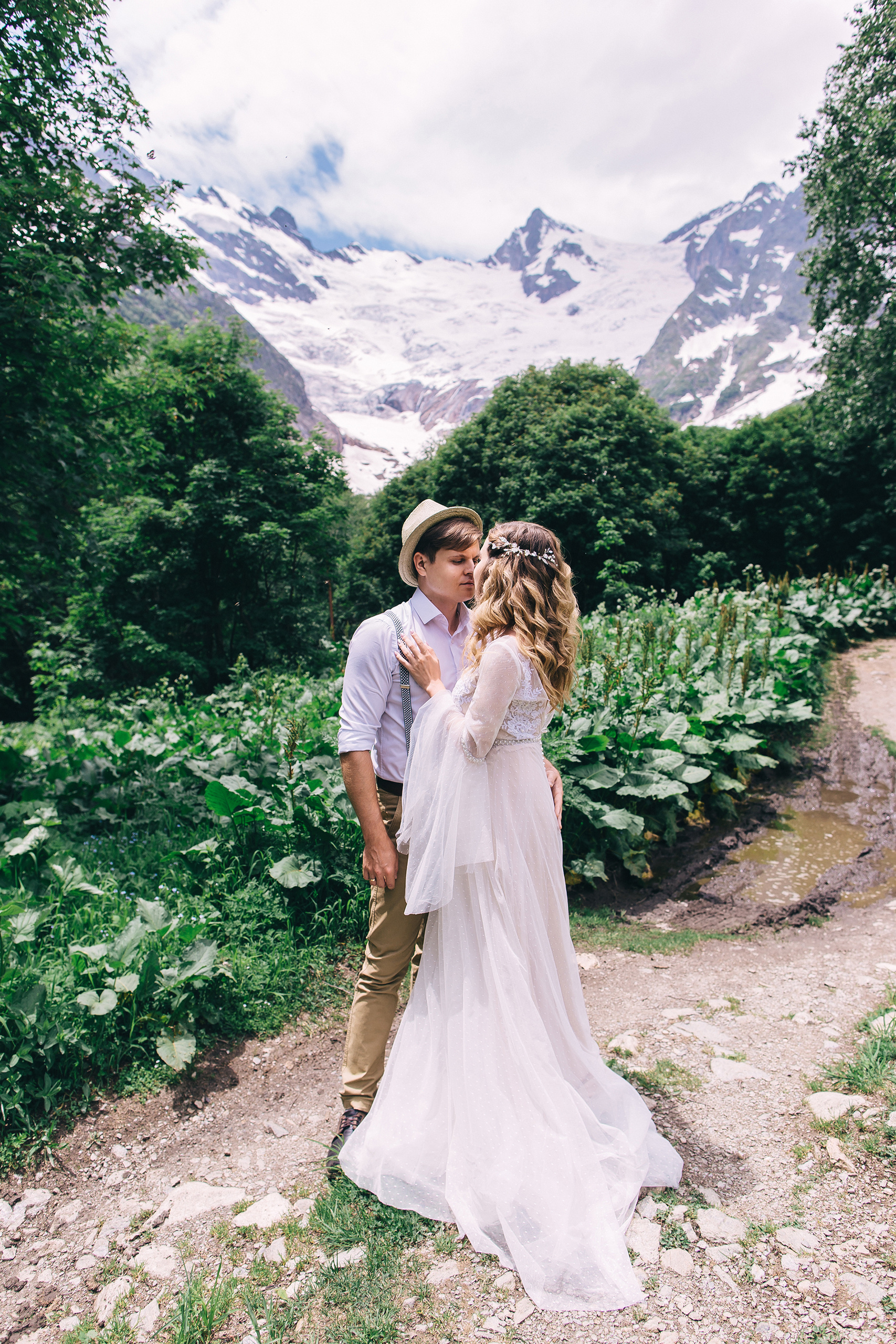 Алина и Сергей. Домбай. Свадебный фотограф и видеограф Когай Дмитрий и Юлия