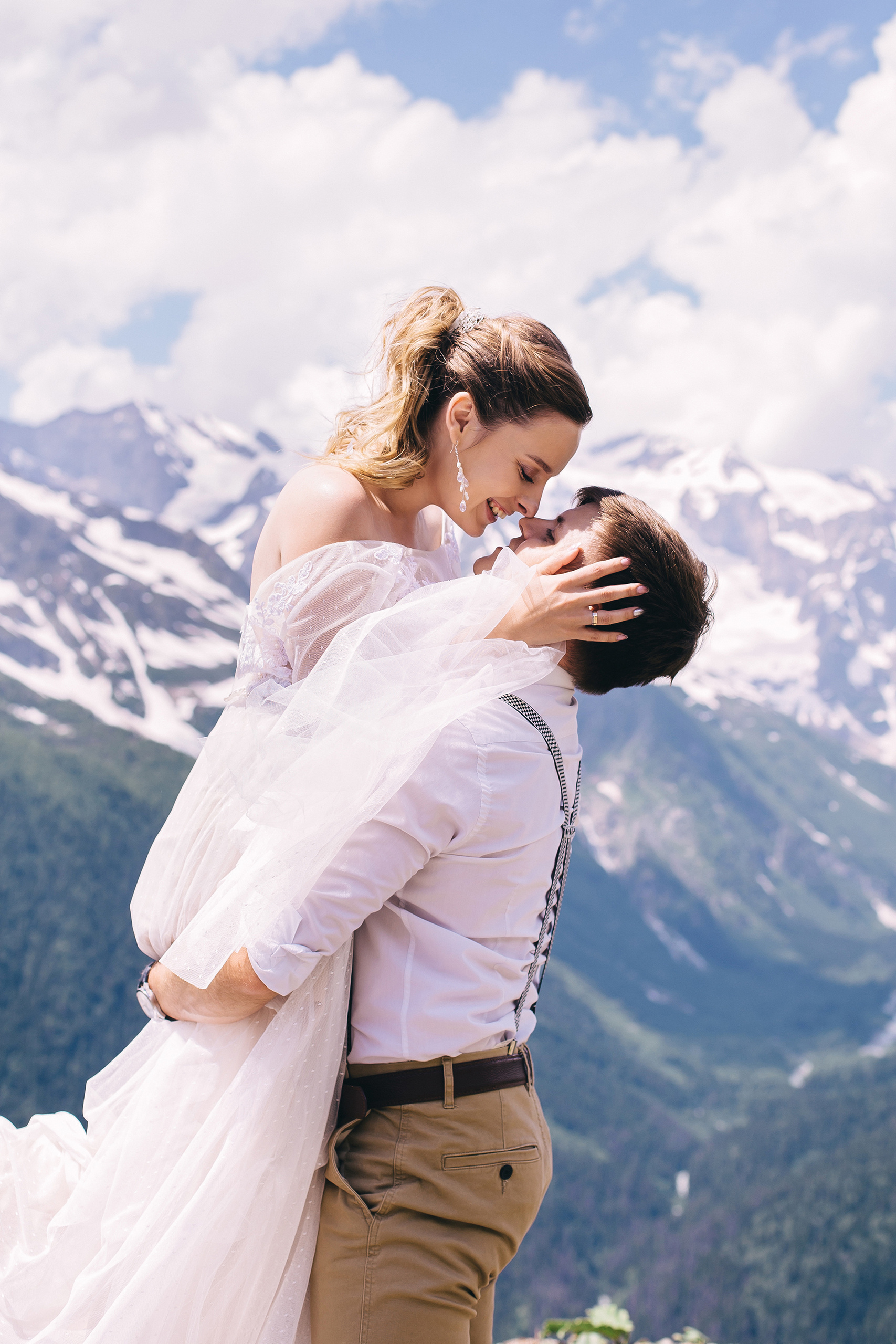 Алина и Сергей. Домбай. Свадебный фотограф и видеограф Когай Дмитрий и Юлия