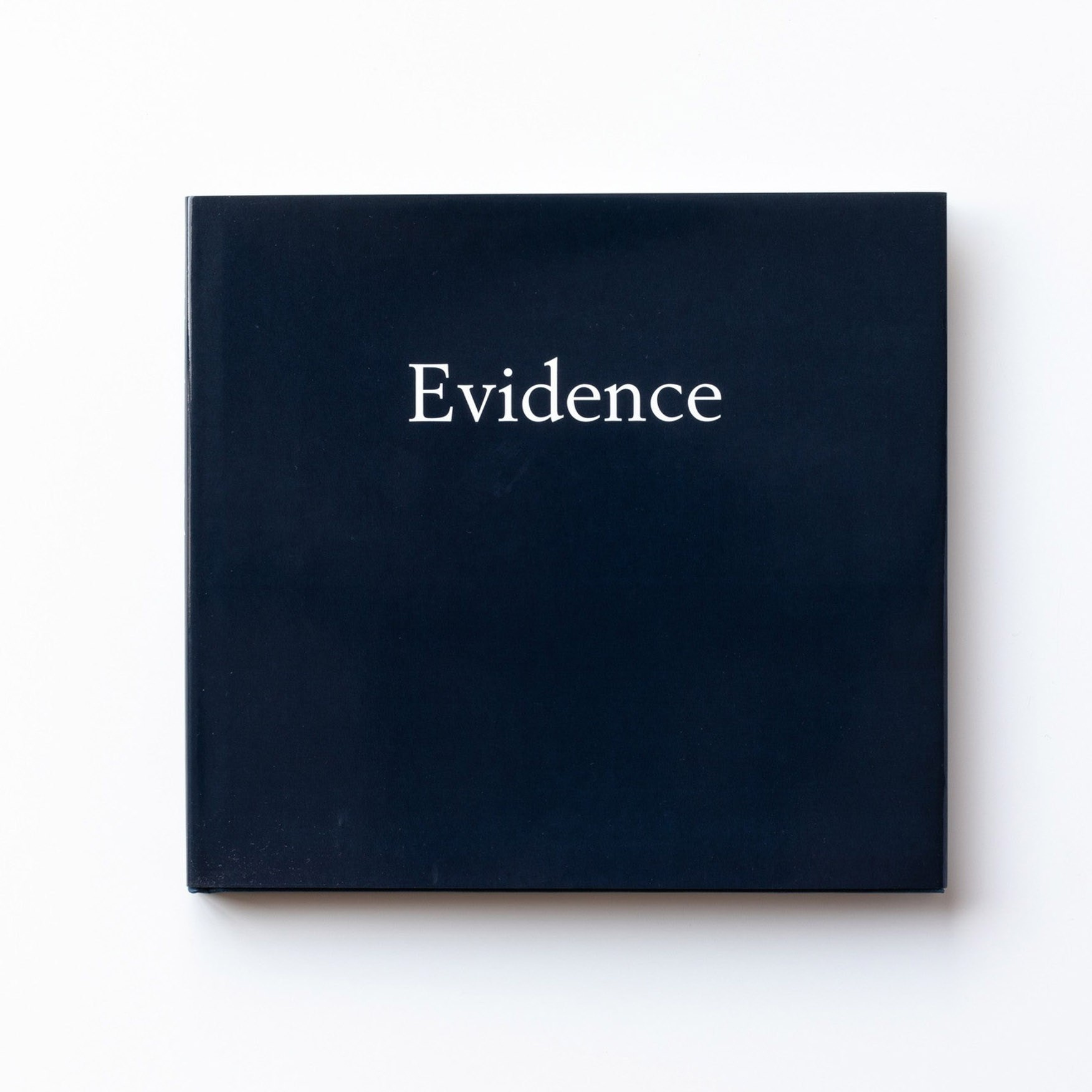 Фотокнижная библиотека Александра Шарра. Фотограф и исследователь фотографии из Санкт-Петербурга Елизавета Веприцкая