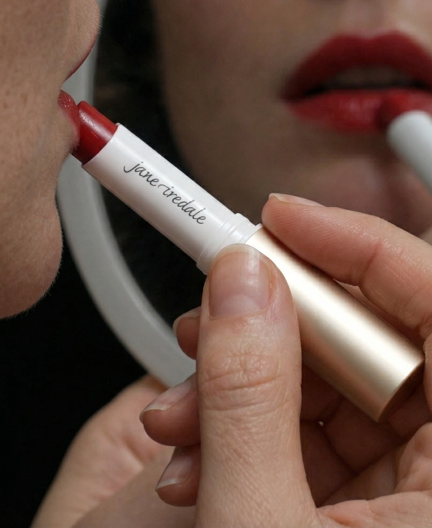 Услуги. AI-креатор: AI-фото, видео и reels для брендов — saintelixirr