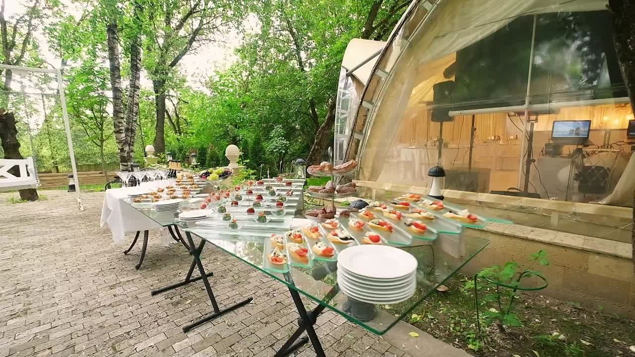 Рестораны для банкета. Свадебный фотограф, видеограф в Клину, Москве, Зеленограде, Калабушкин