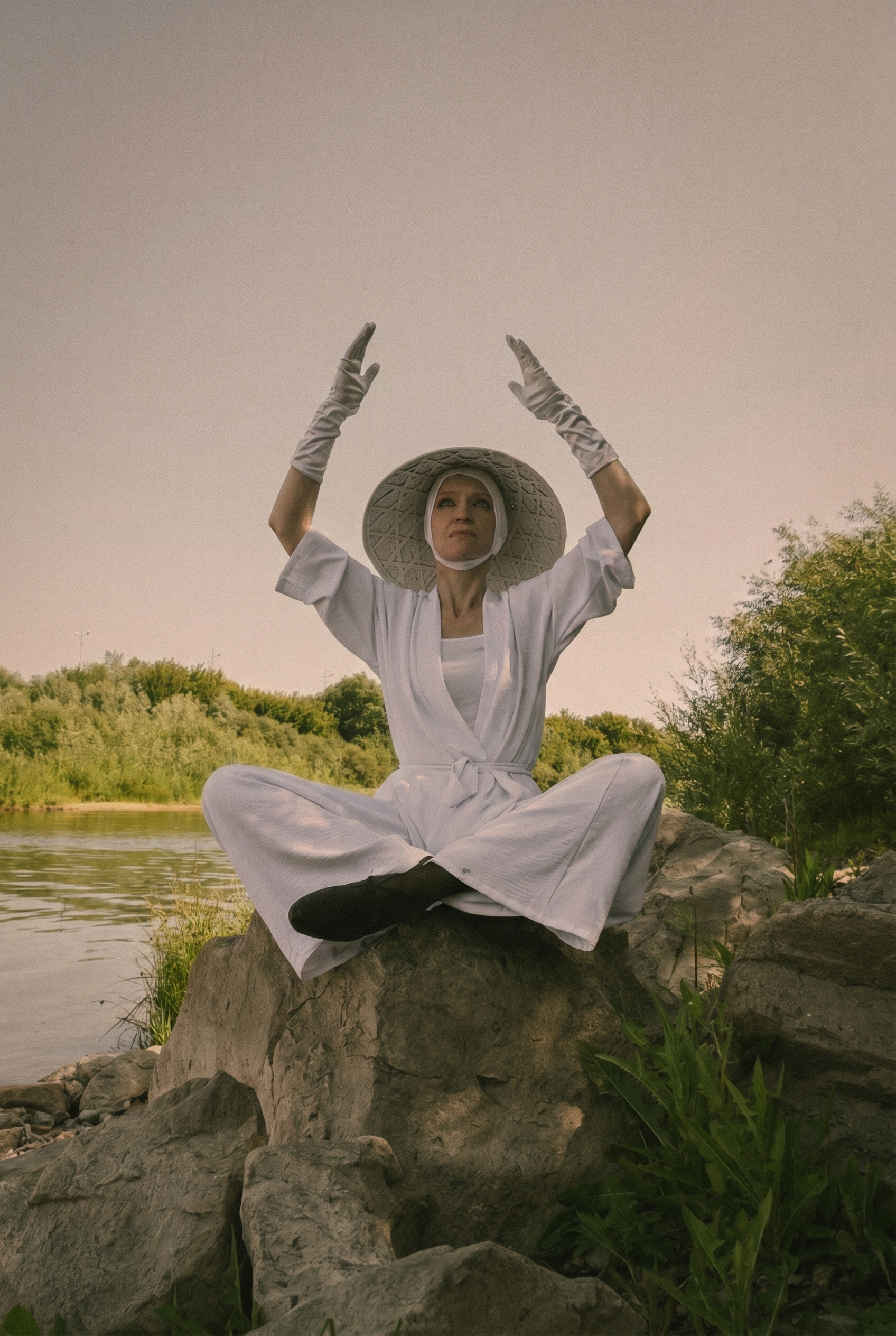 THE WHITE SHADOW. Yulia Yurchevskaya | Art Director & Visual Visionary