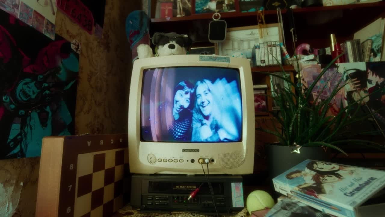 Режиссёр-фотограф — Eliza Nemlova