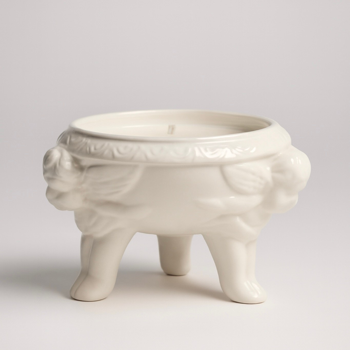 свеча в фарфоре