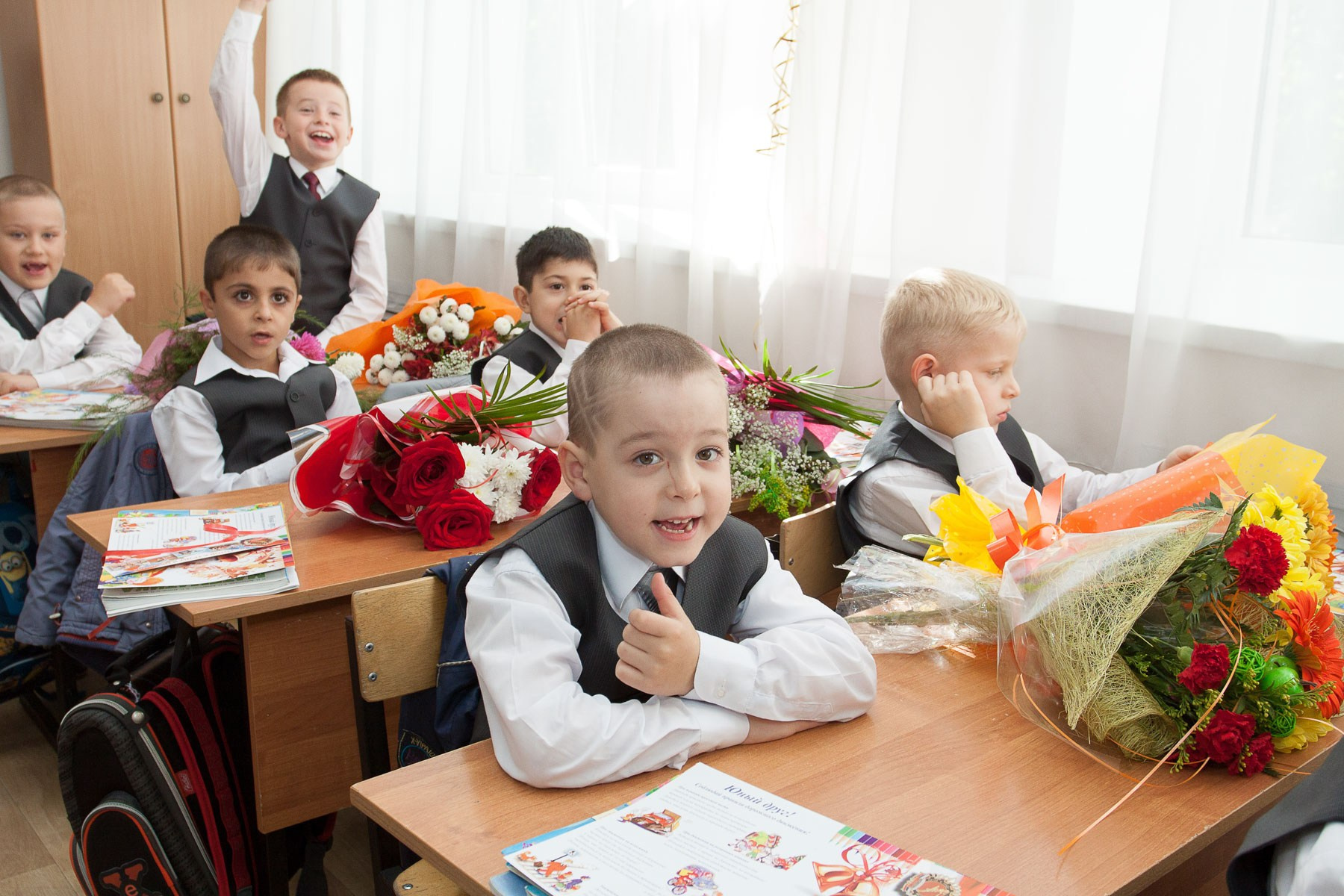 Фотограф на 1 сентября в Вологде | Фотосессия первоклассников 2026