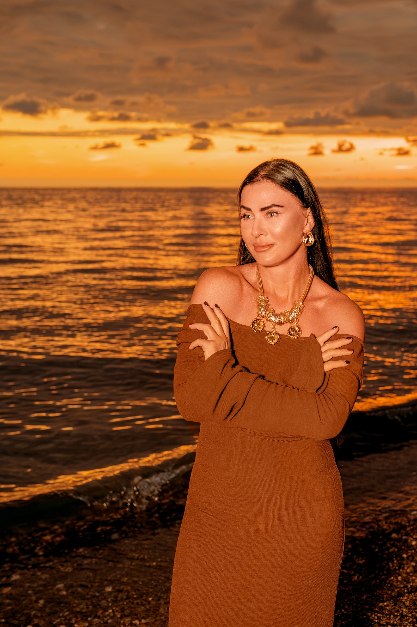 Закатная фотосессия для девушек в Сочи