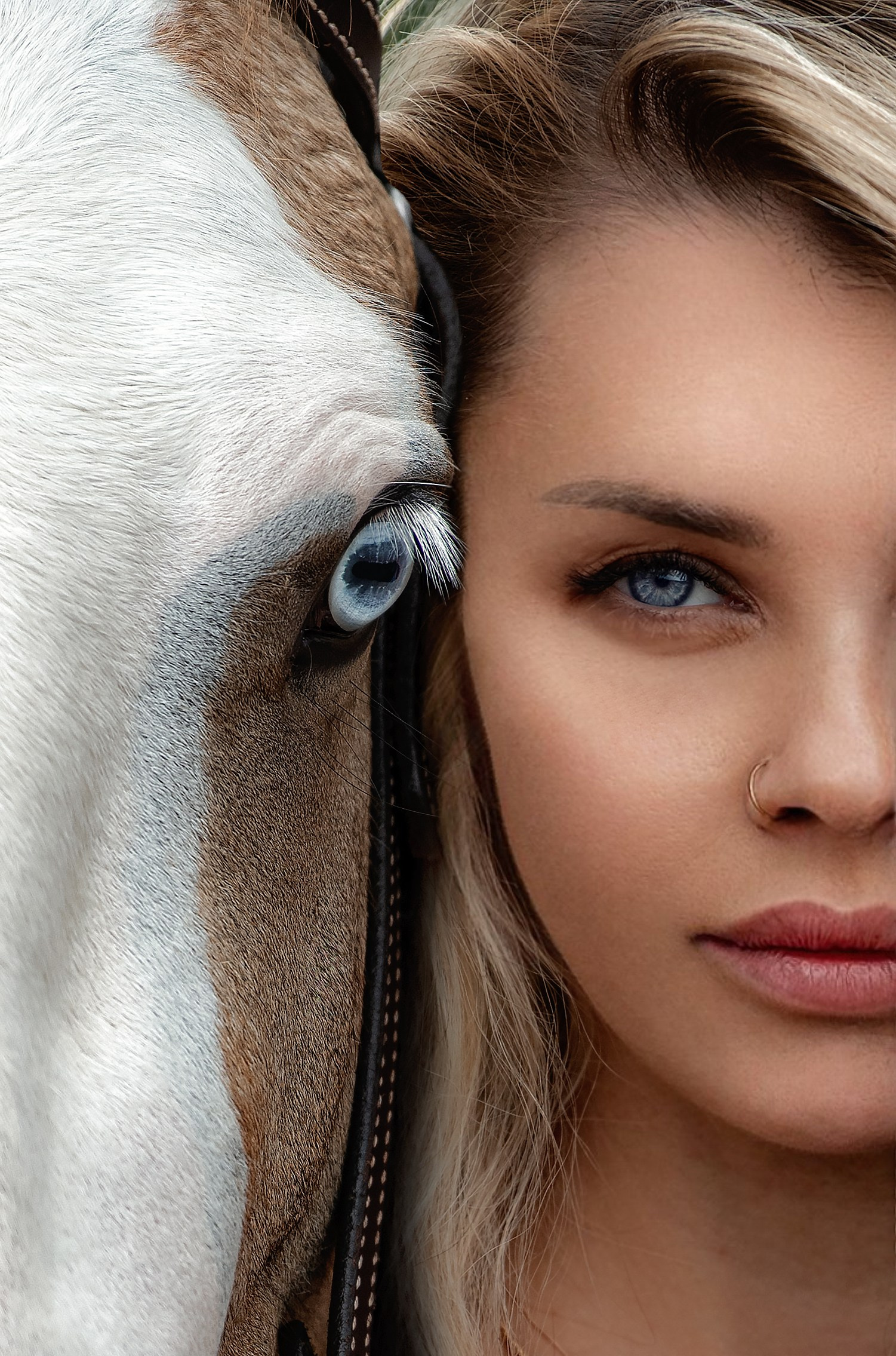 Арт-фотосессия с лошадьми для женщин