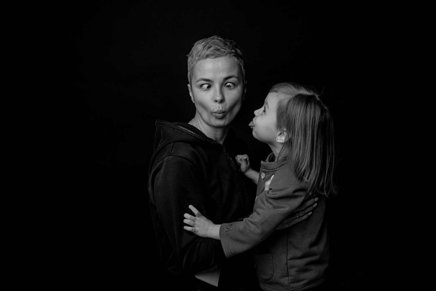 Черно-белые портреты детей и родителей. Фотограф в Санкт-Петербурге Марина Парникова