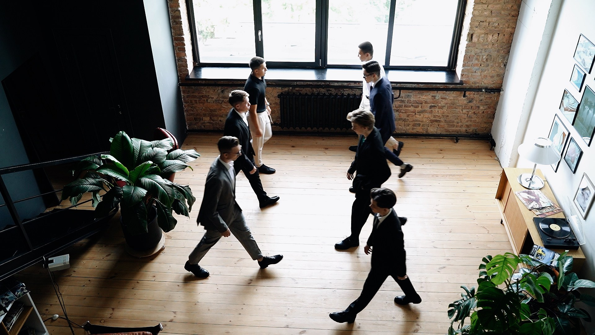 КОНТАКТЫ. Свадебный видеограф в Челябинске Константин Парфенов