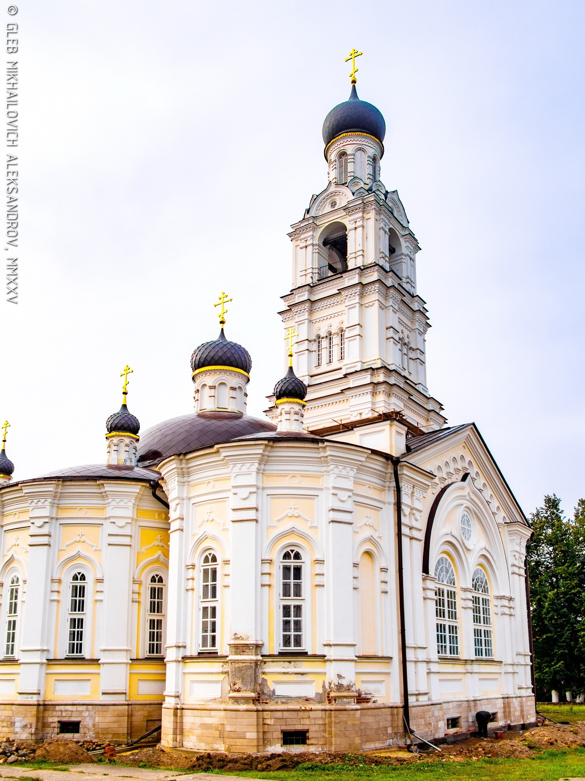 Культовые сооружения (Соборы, церкви, часовни). Зодчество