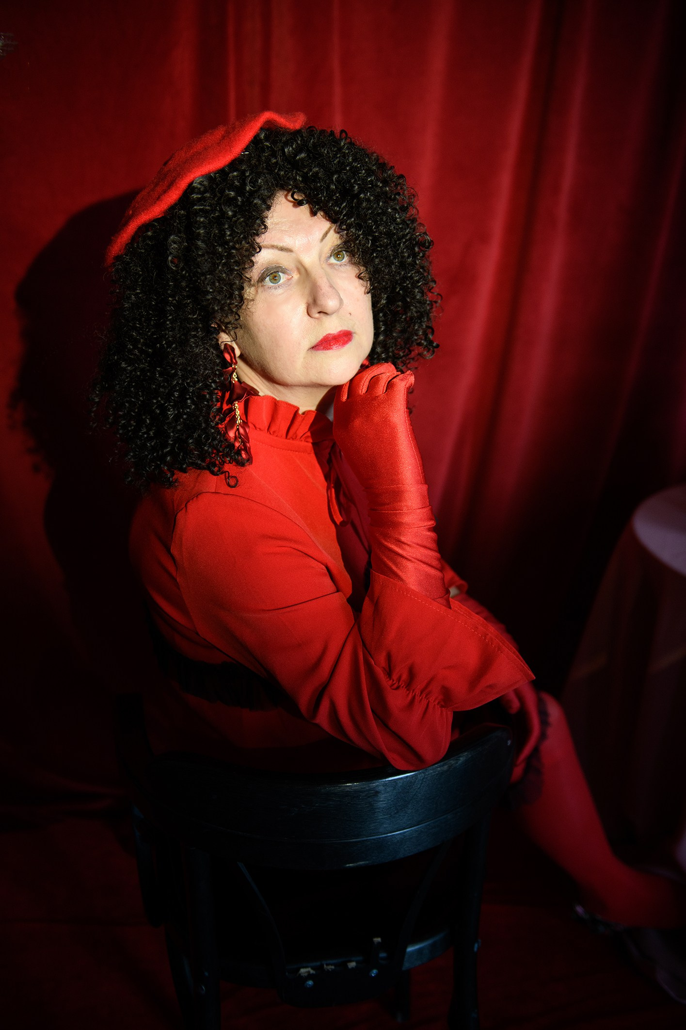 Ольга в&nbsp;красном.