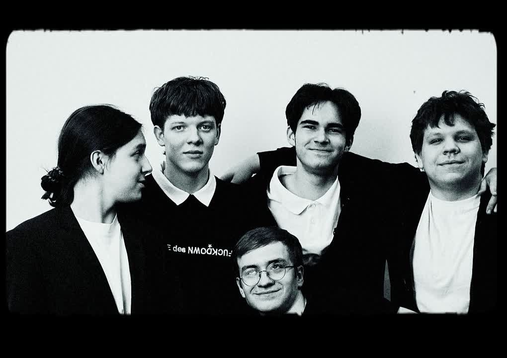 Выпускные альбомы. Студийный, семейный, свадебный, фэшн и ню фотограф в Астрахани, производство выпускных альбомов. Руслан Кондрашин