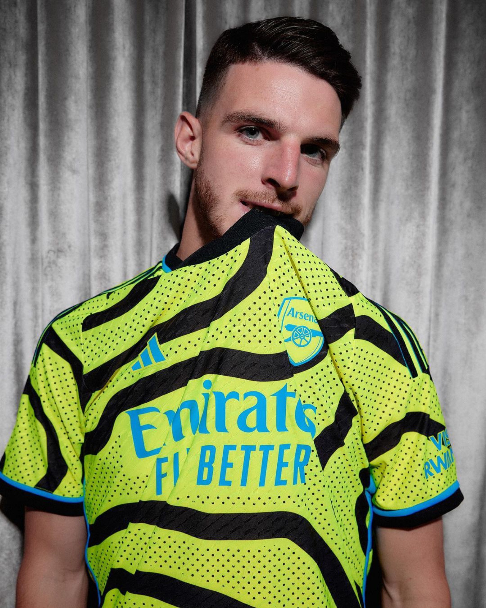 Купить выездную футболку Arsenal 23/24. Футбольный магазин — ssw_magazin