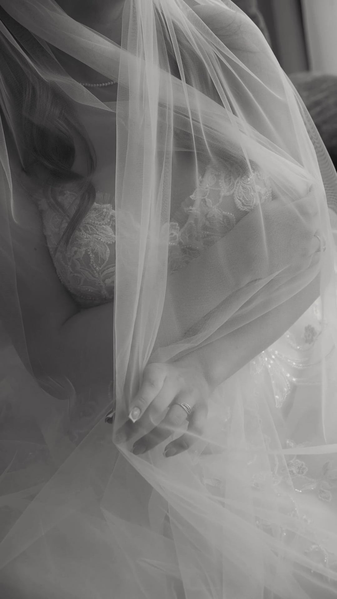 Свадебный видеограф в Москве Саша Огурцов