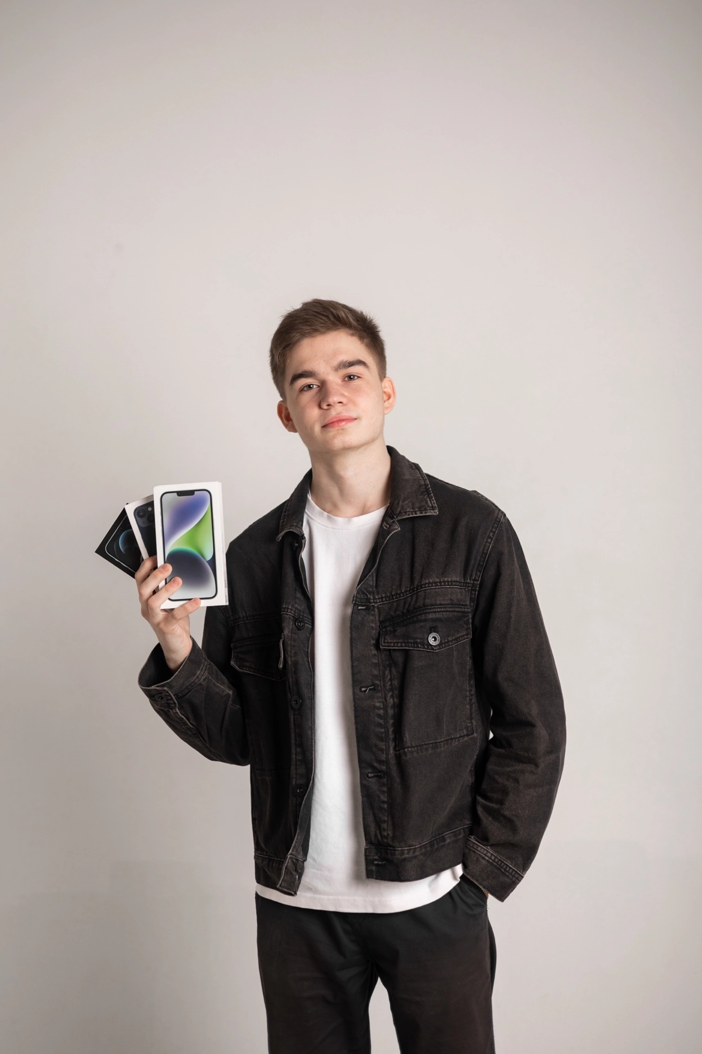 Даниил (Продажа Apple). Фотограф в Чите Анна Осадчая