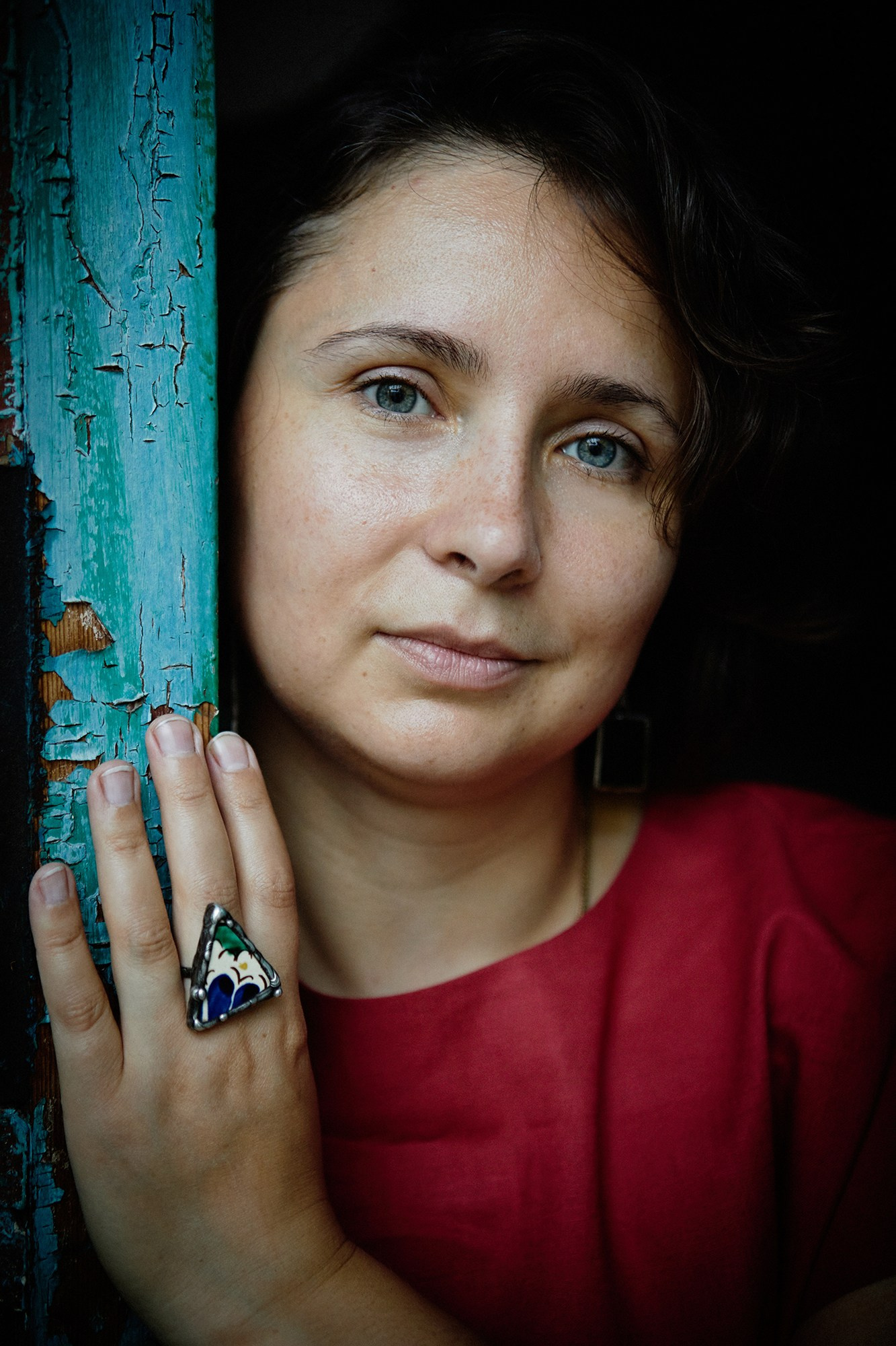 Женские фотосессии в студии и в городе: художественные, для соцсетей, сайтов знакомств. Фотограф Полина Завельская