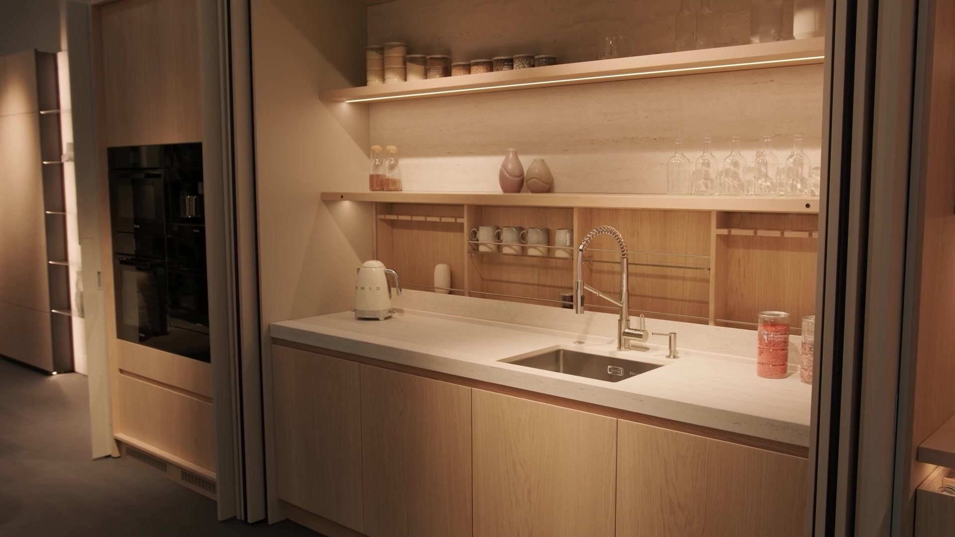 Giulia Novars. Егор Новоселов | Видео-продакшн для мебельных брендов и производств