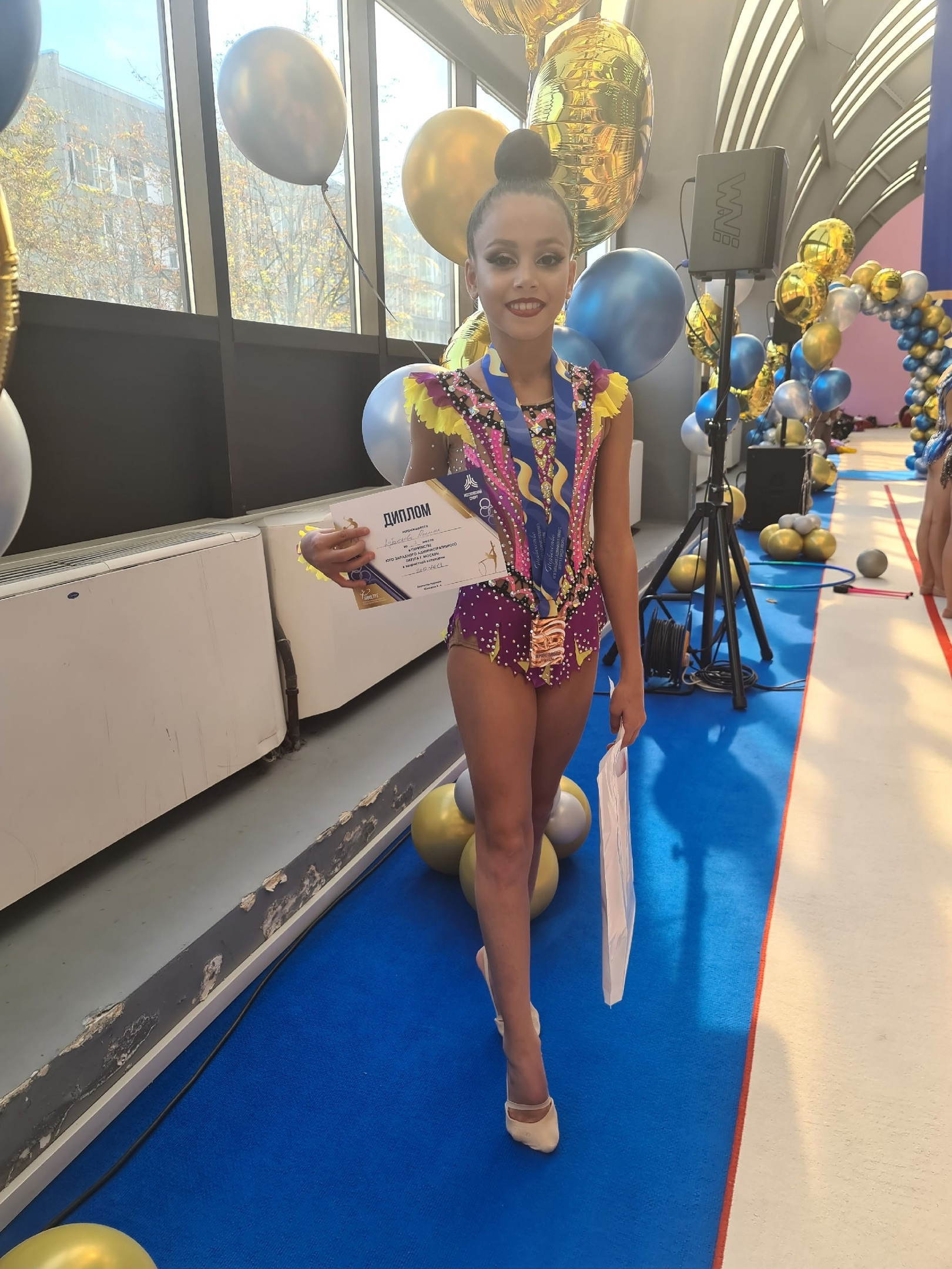 Первенство Юго-Западного административного округа города Москвы по художественной гимнастике.    15–17 сентября 2023 года воспитанницы спортивного клуба Анны Свириной приняли участие в этом мероприятии.По программе 1 спортивного разряда, среди категории «Девочки 2012-2013» Кубанкова Полина заняла 3 место. Желаем Полине дальнейших успехов!