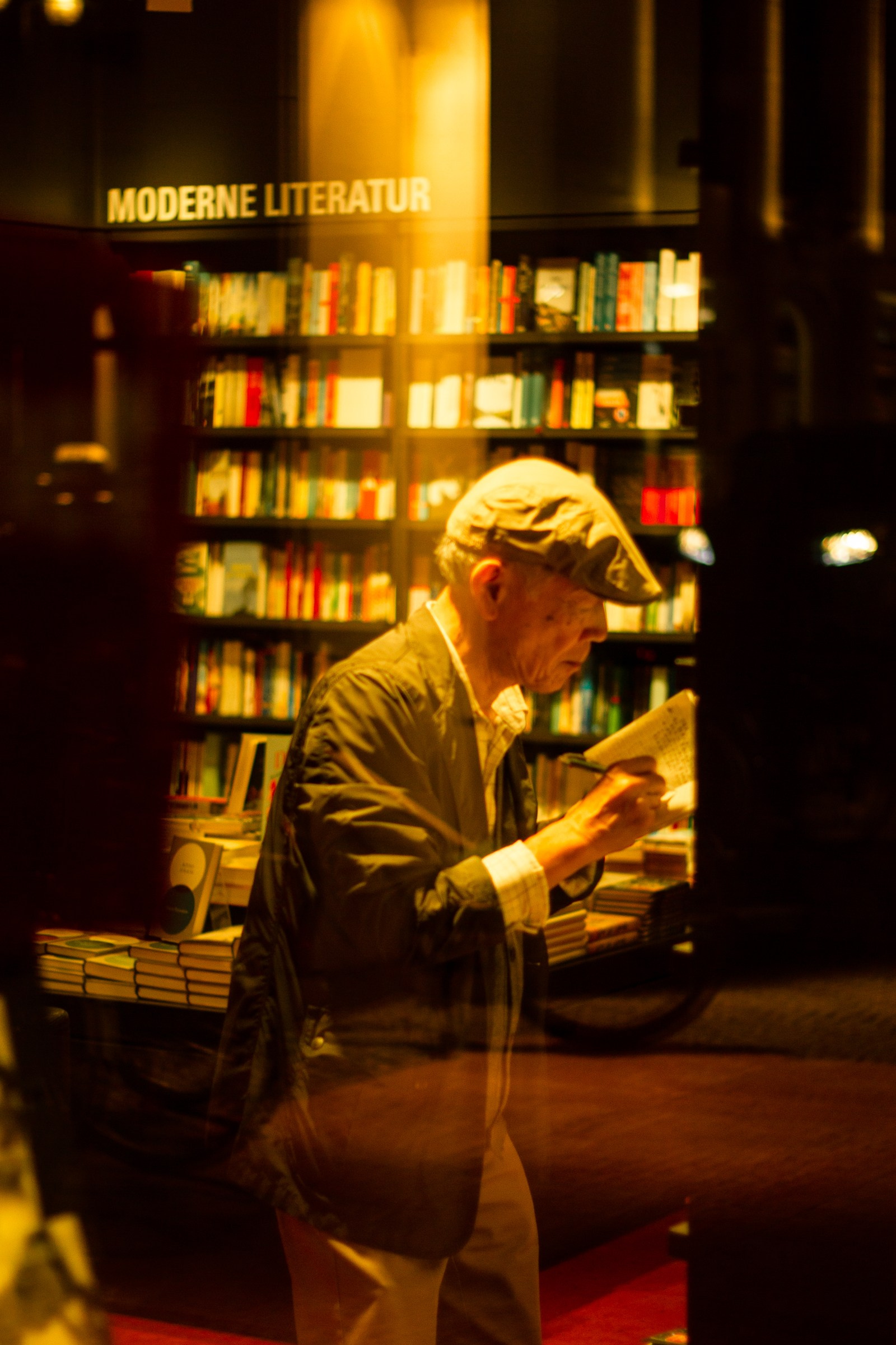 Street photographer Ksenya Loboda