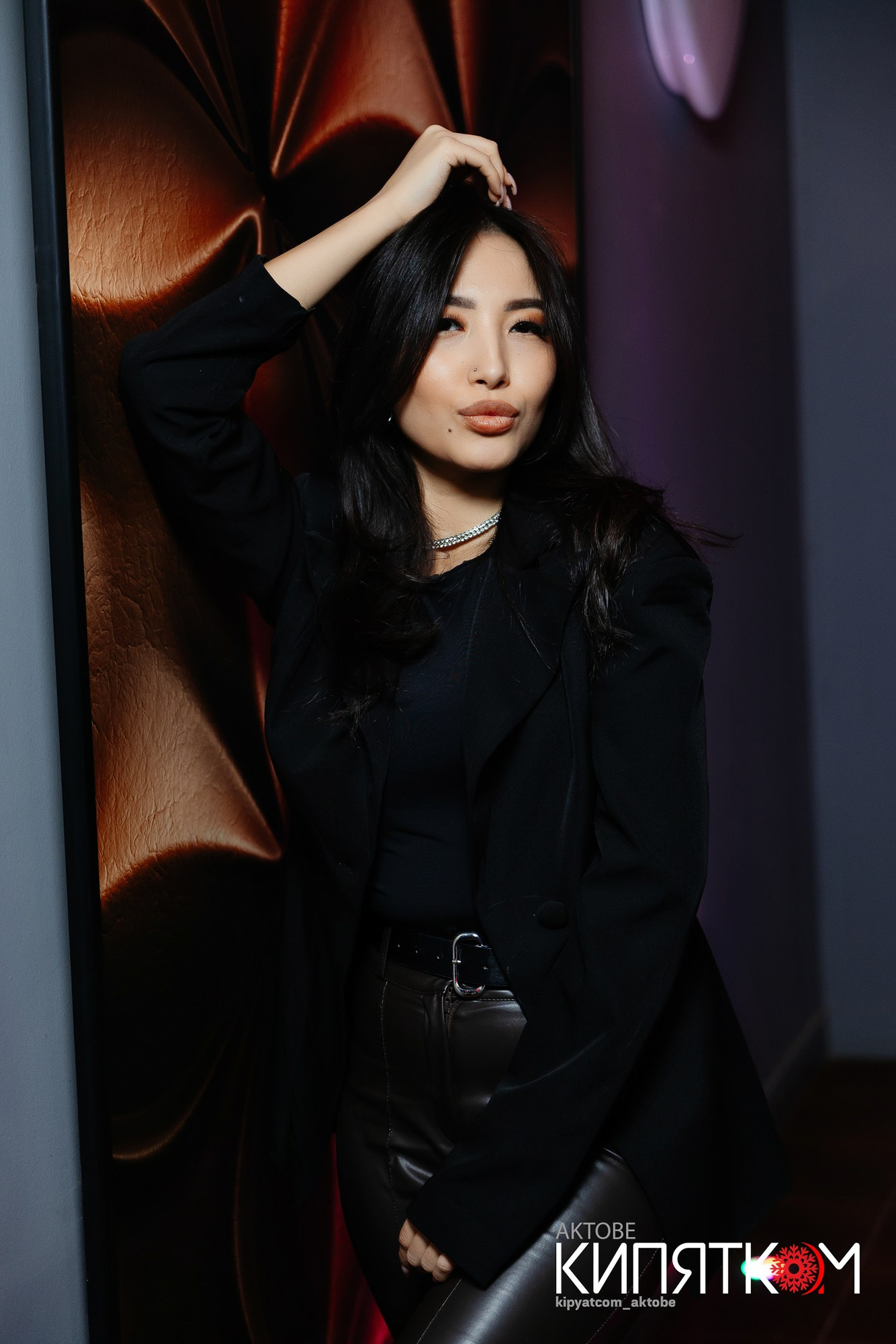 V12 (karaoke). Актобе Кипятком