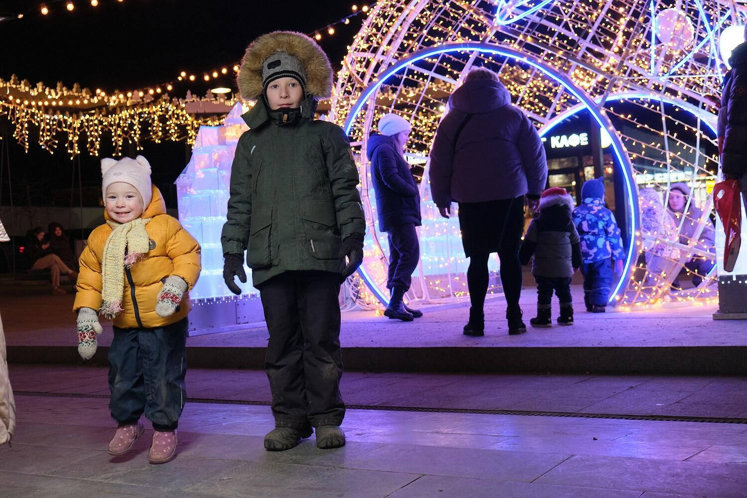 Новогодняя семейная фотосессия в Истре — SunDraw