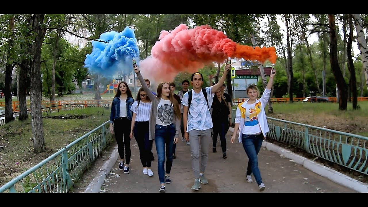 Школьное видео в Казани. Школьный фотограф, выпускные альбомы