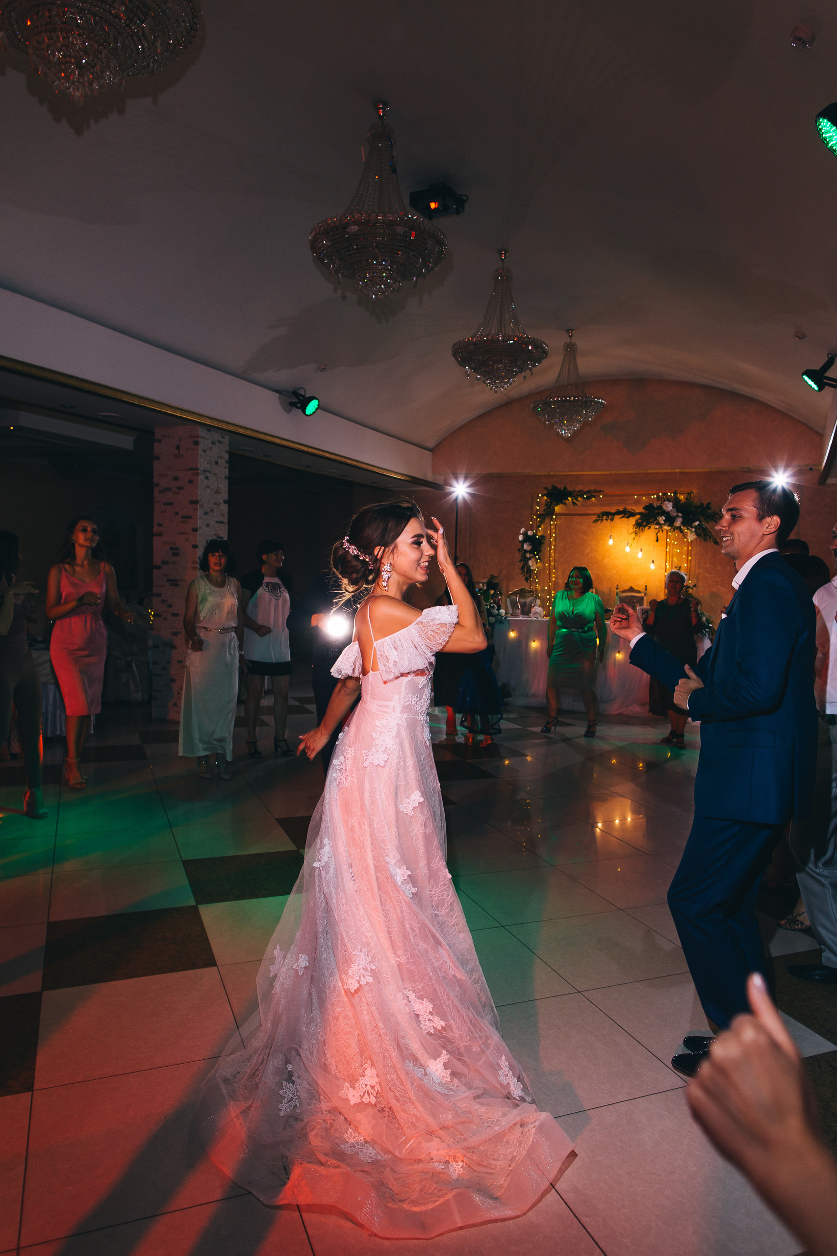 Портфолио. Свадебный фотограф и видеограф Когай Дмитрий и Юлия