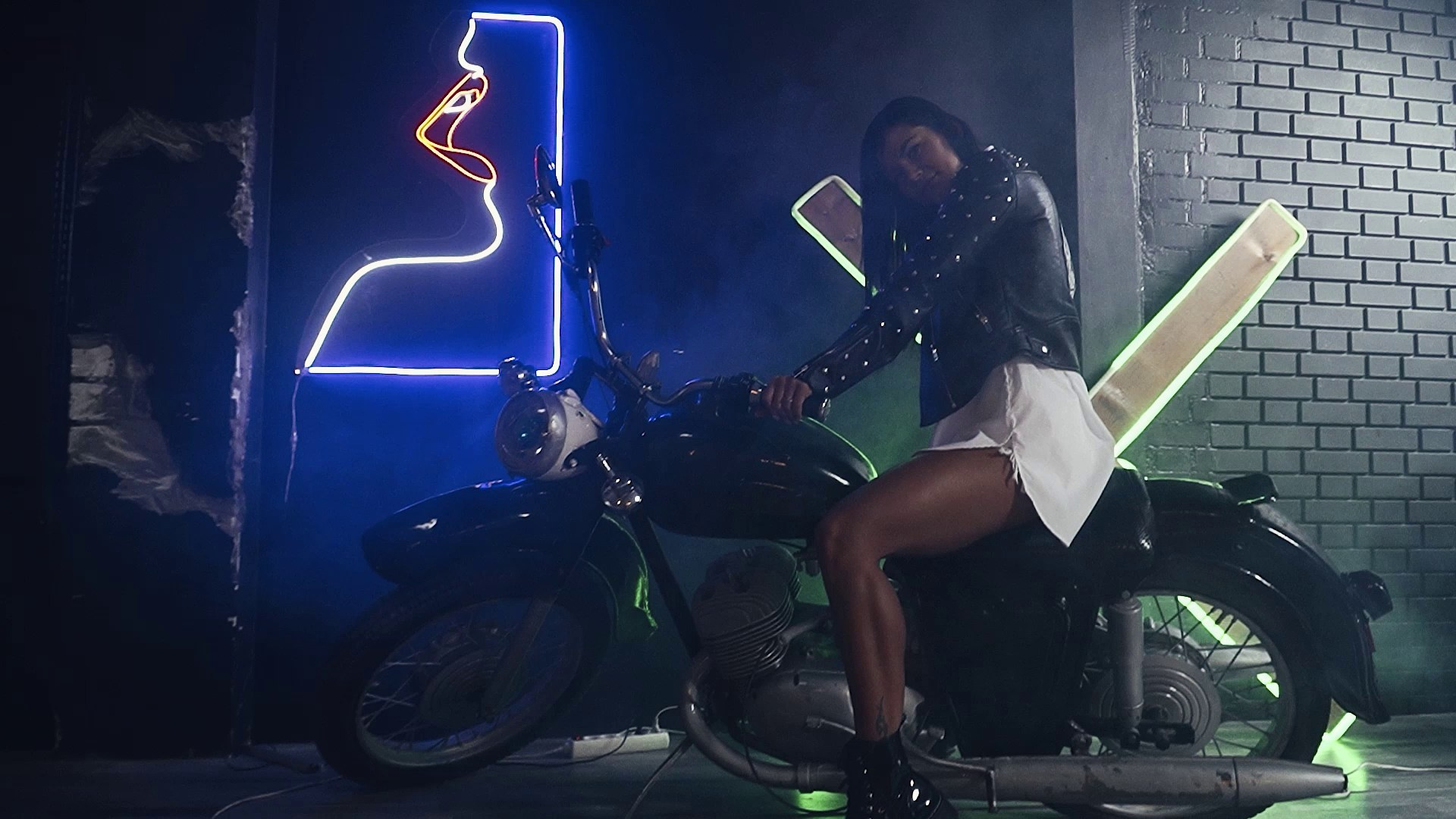 Коммерция. Видео и фотосъемка в Москве. (Видеограф и фотограф в Москве)