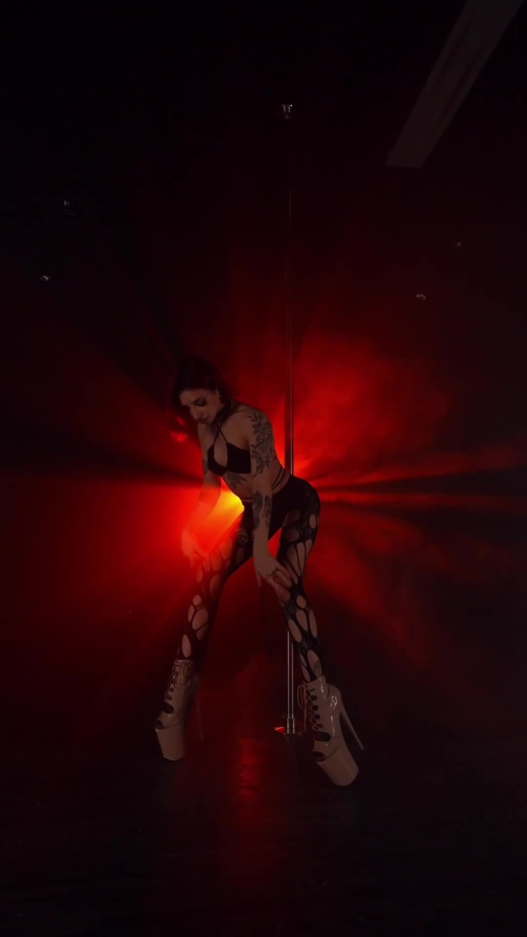 Локация Лучики. Studio 4U — Для танца. Для фото. Для тебя