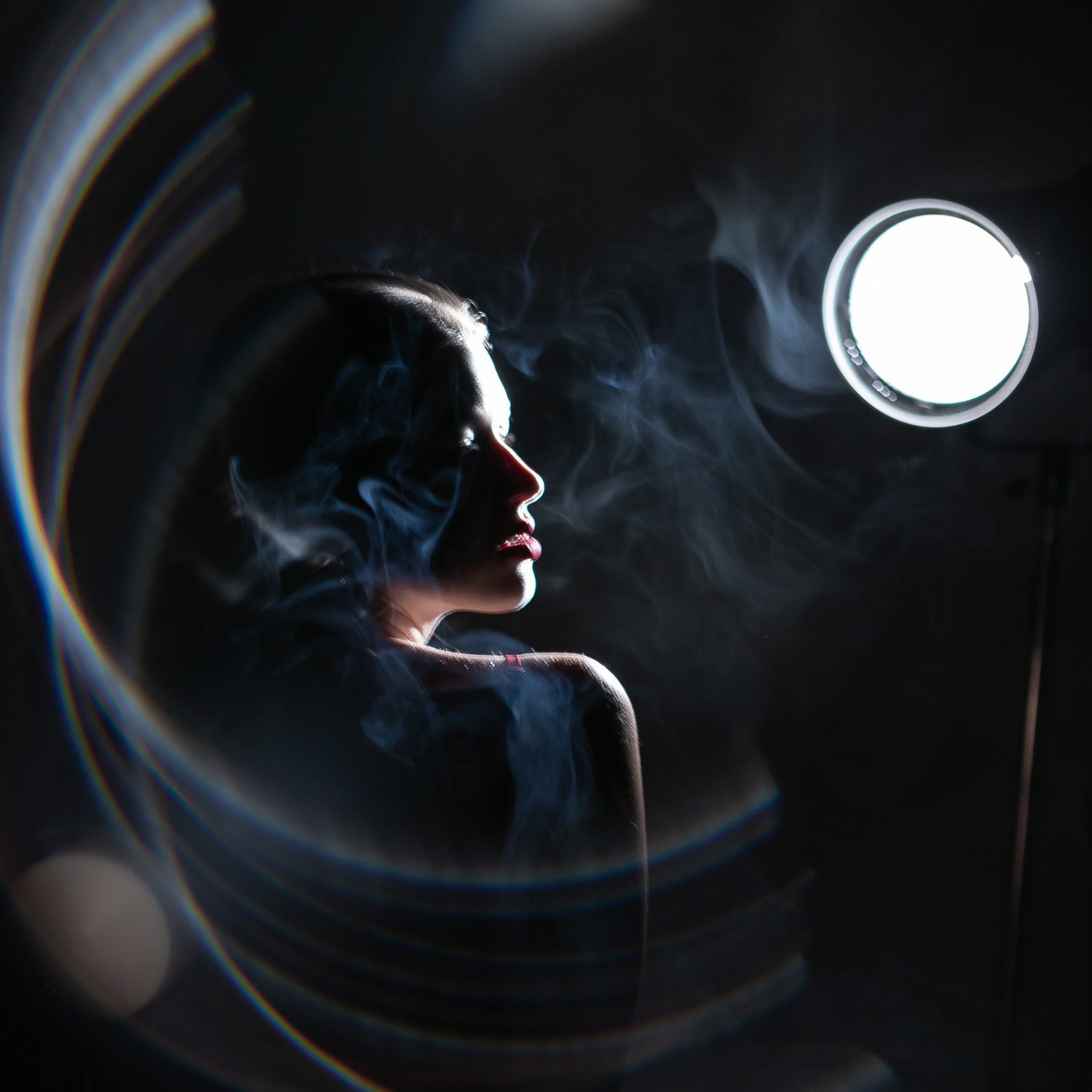 Эффектный свет в портрете глазами нашего фотосообщество. FOTOFAQ SKOOL г. Санкт-Петербург: очные, дистанционные и онлайн курсы фотографии