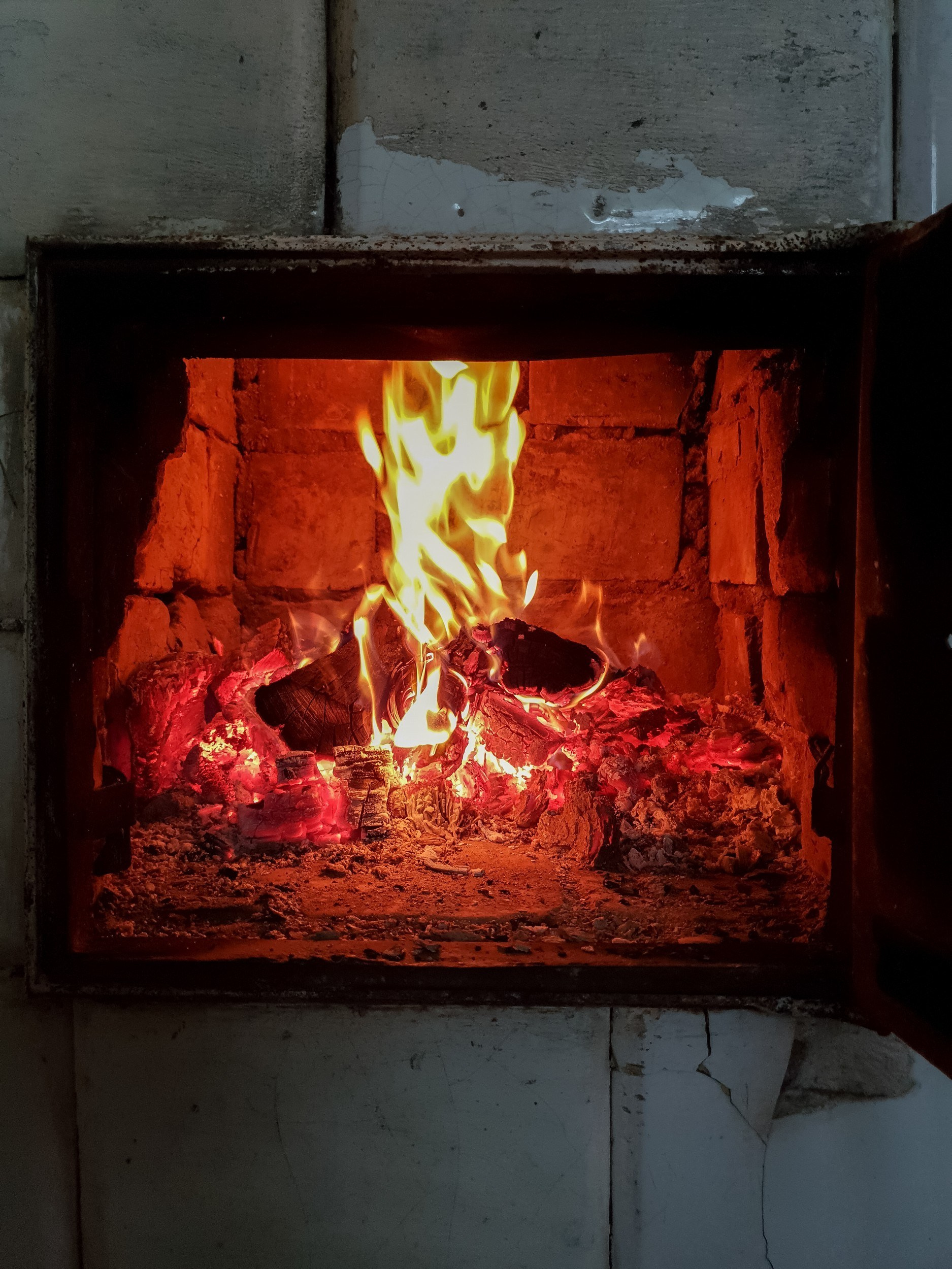 Home.land. Künstler Verstecktoff