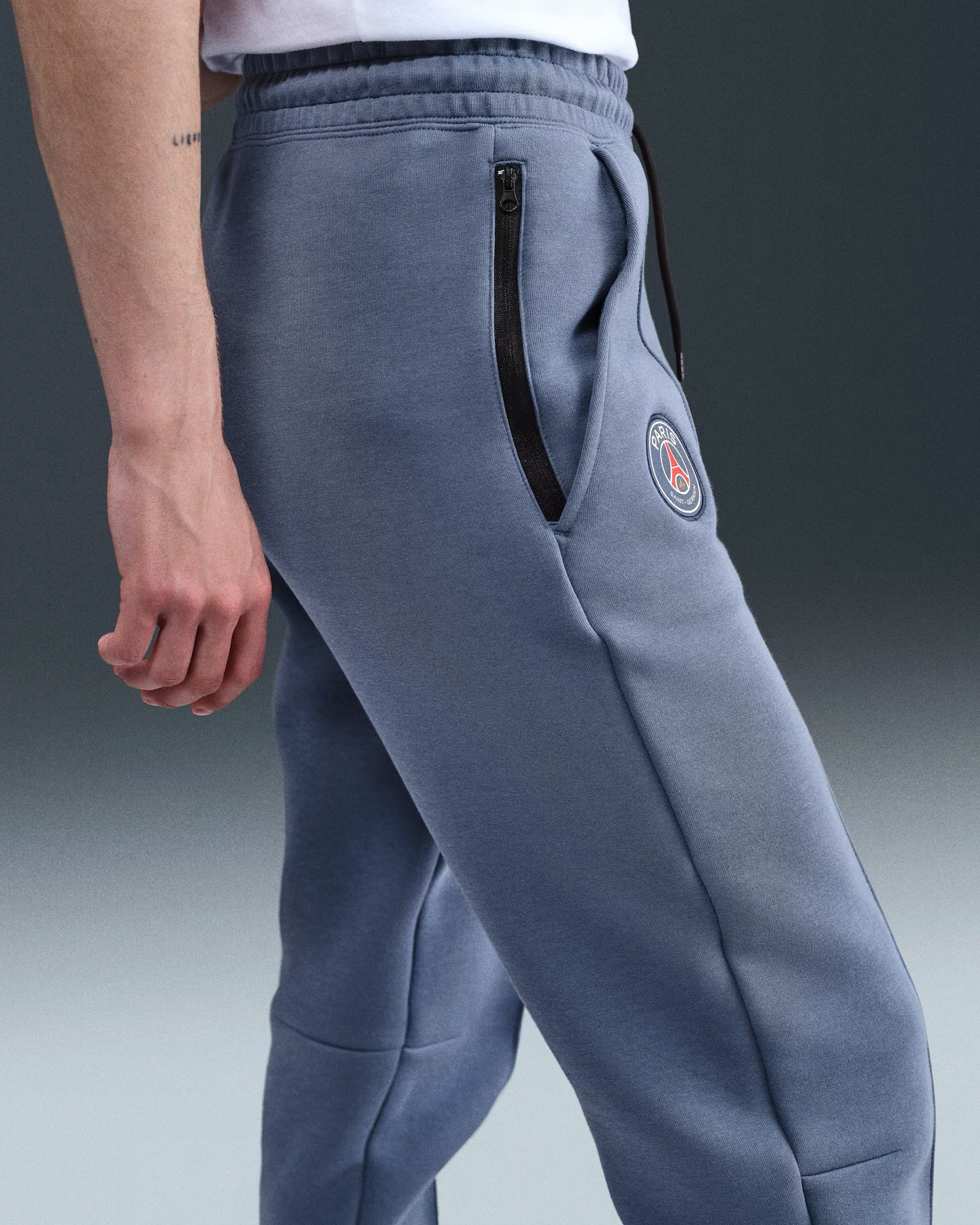 Костюм psg nike tech 2026 купить. Футбольный магазин — ssw_magazin