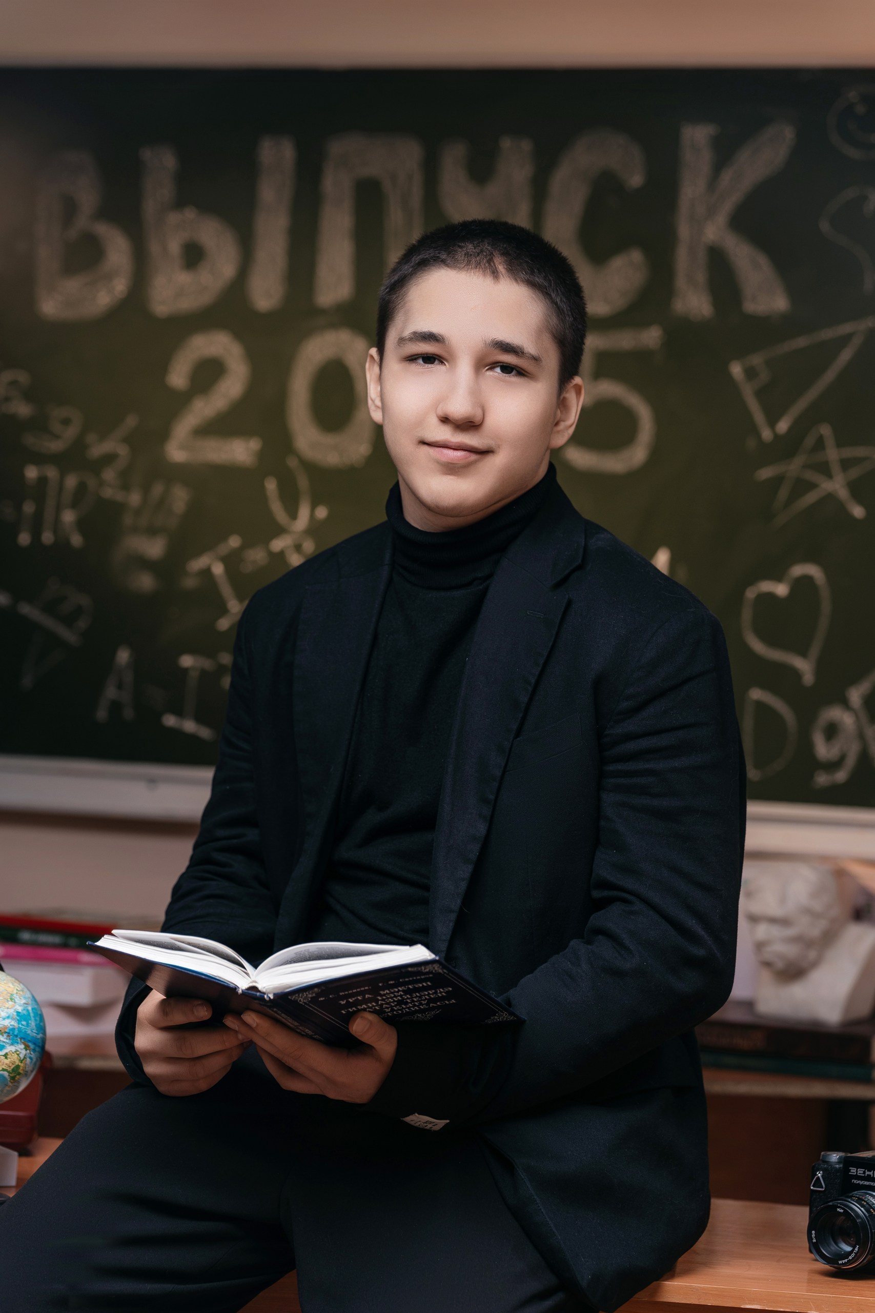 Выпускные альбомы. Akhmadeevmedia.ru