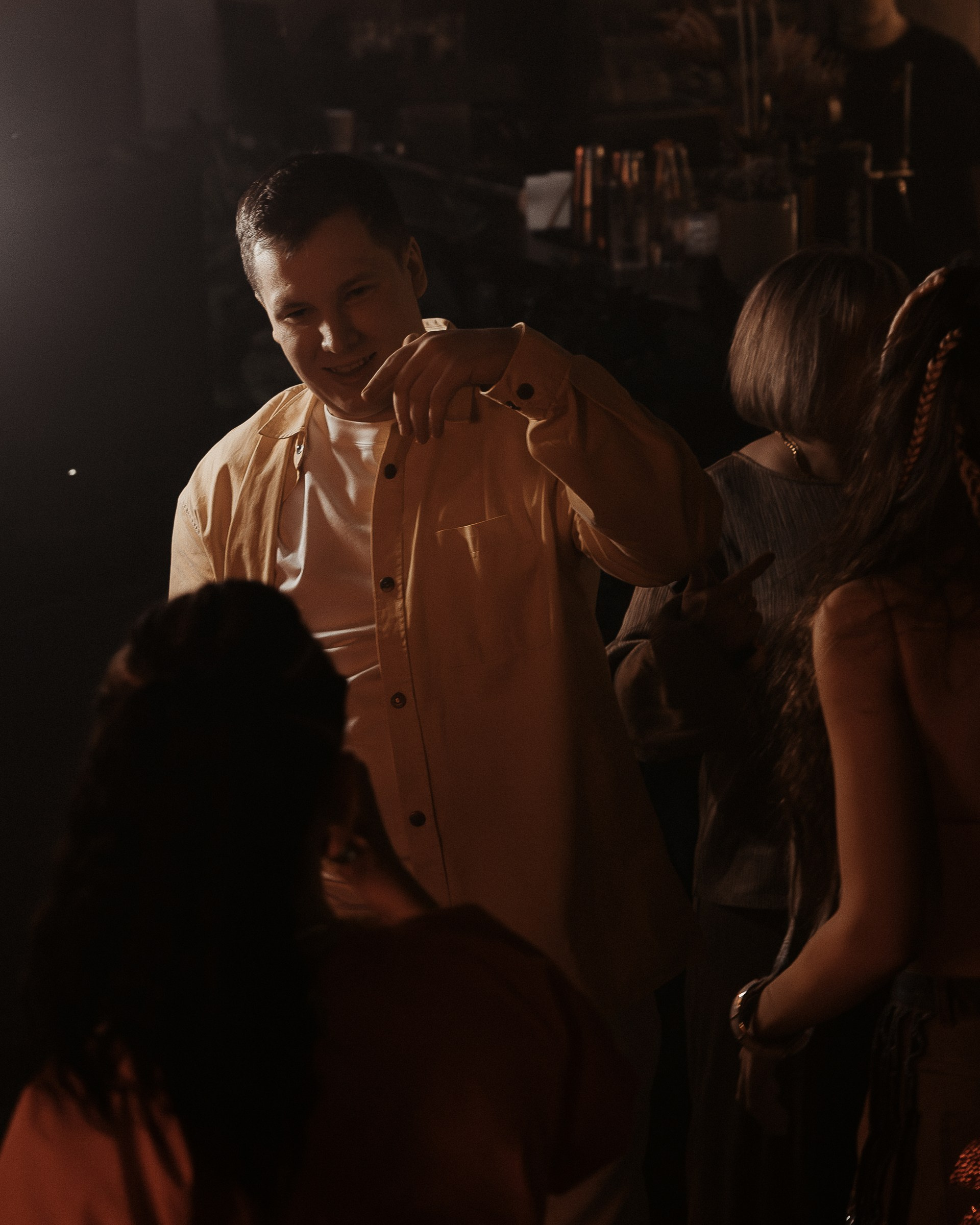 Фотограф на вечеринку спб. VERSLIBRE | Свадебный и репортажный фотограф в Санкт-Петербурге, Москве, и Поволжье