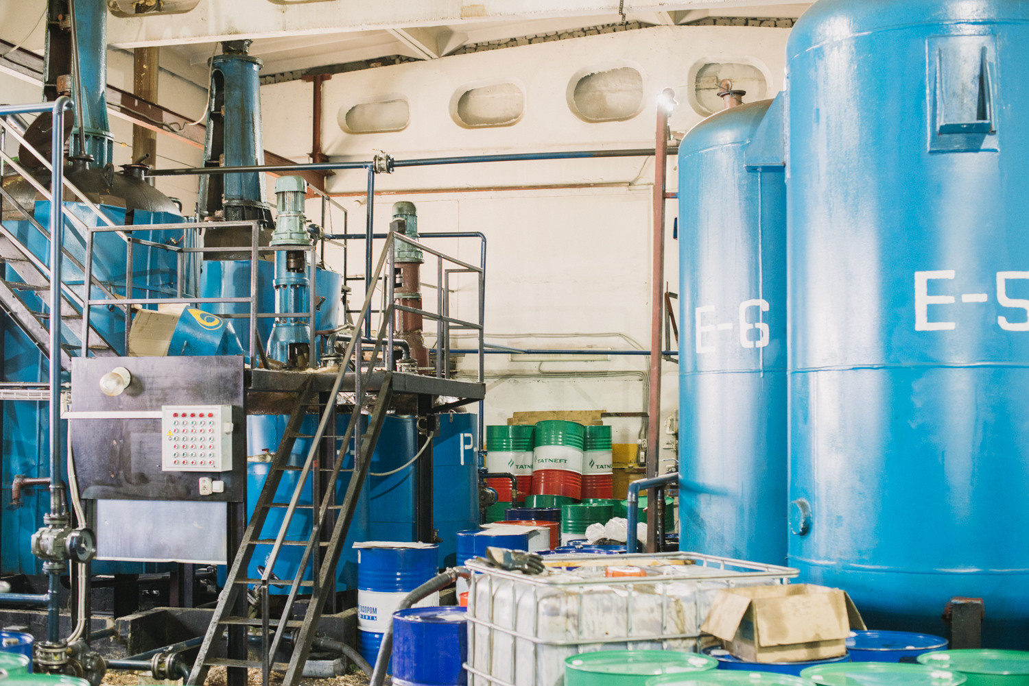 Выставка ''Черный ящик'' с 16 марта по 16 апреля 2021 года